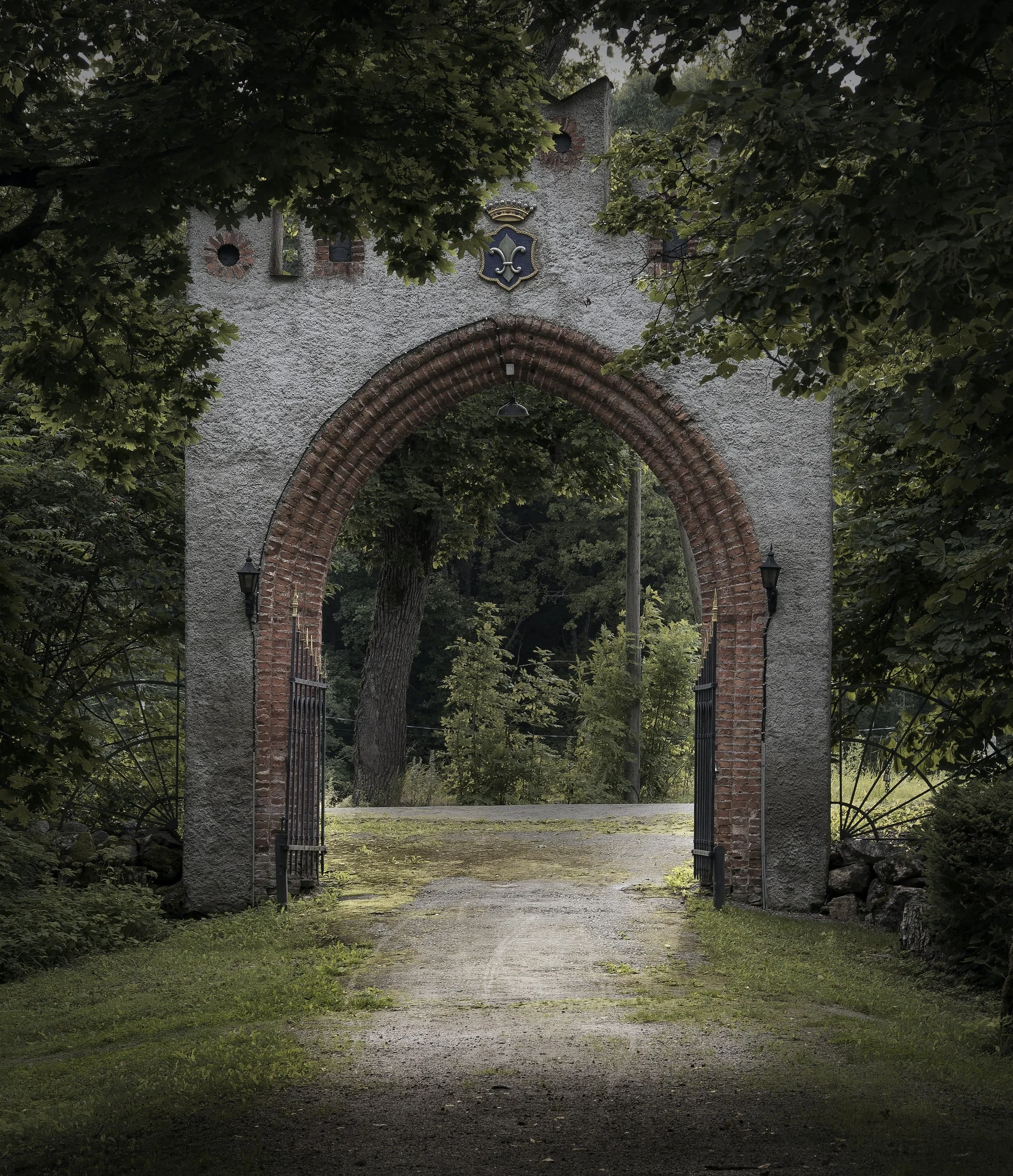 Episode 11: The Haunting of Bly Manor