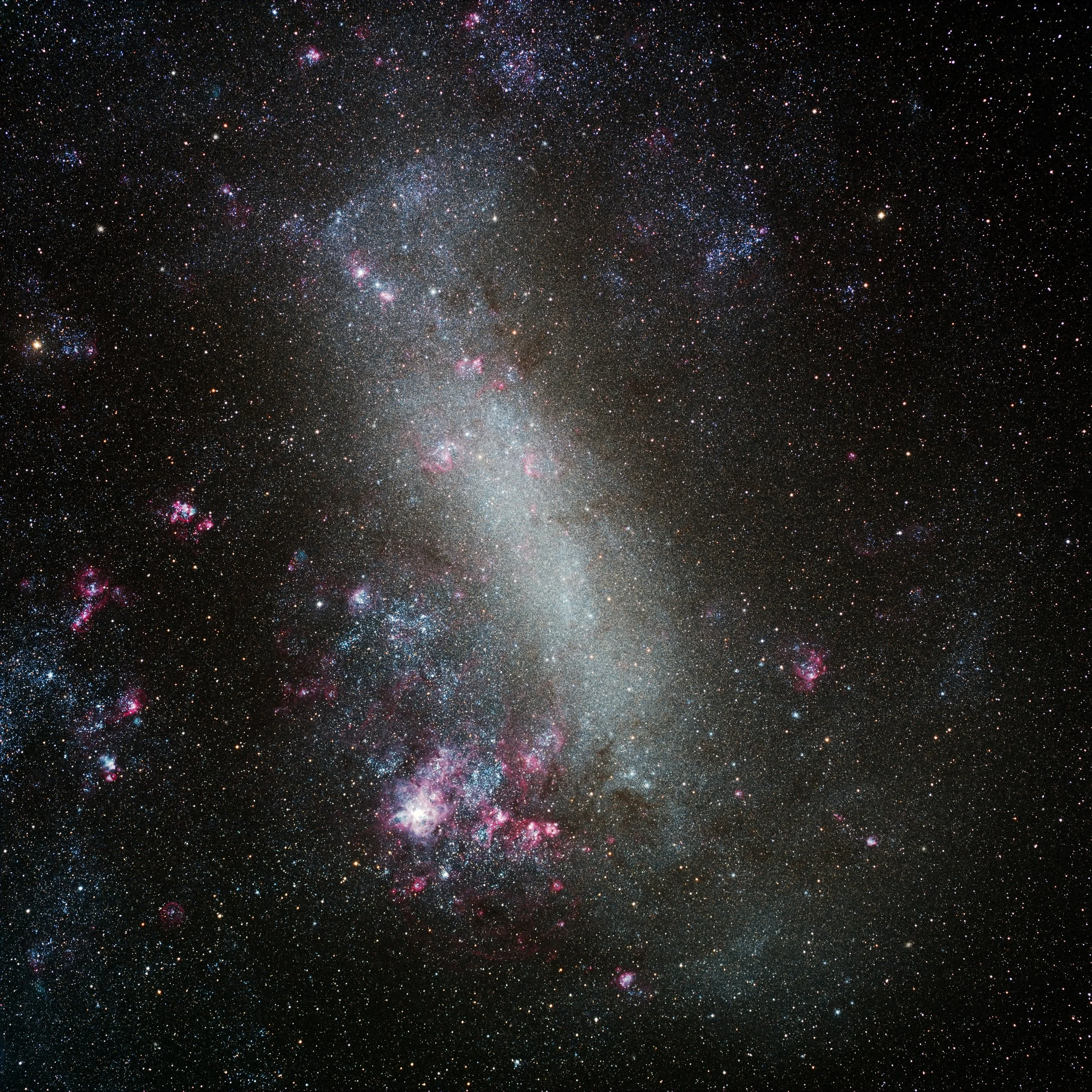 The Large Magellanic Cloud — Starry Odyssey