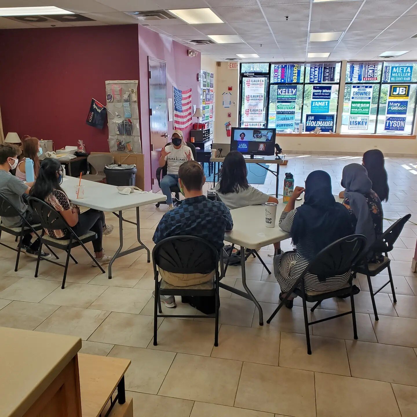 We had a great time at our Campaign Summer Camp wrap-up event last Saturday. Between the emotional goodbyes and the Chipotle (and our Acting Finance Chair Arian almost bursting into tears) it was great to hear from Senator Laura Ellman and Congresswo