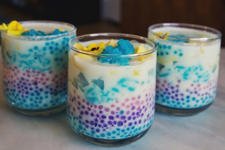 Tasty and Colorful Edible Pearls for Desserts 