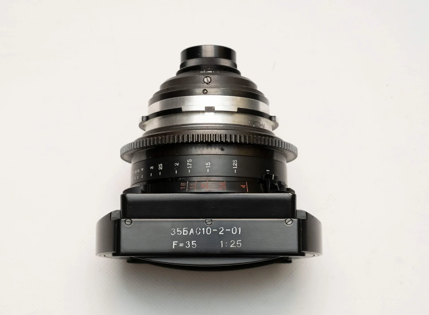 LOMO 35mm T2.9 Square Front Anamorphic Lens — Greenwood Cinema