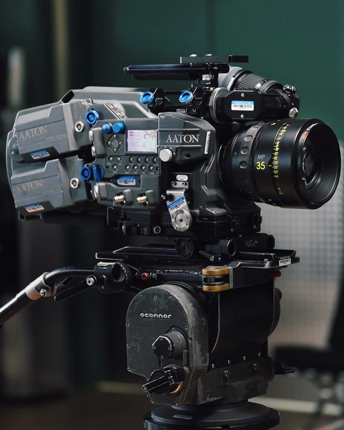 2-PERF and 3-PERF AATON PENELOPES 🎞️🎞️🎞️

The first 35mm motion picture camera designed as a switchable Techniscope 2-Perf to 3-Perf 1.78:1 is here to stay in NYC. Greenwood Cine is proud to announce that we have two Penelopes with 2-Perf and 3-Pe