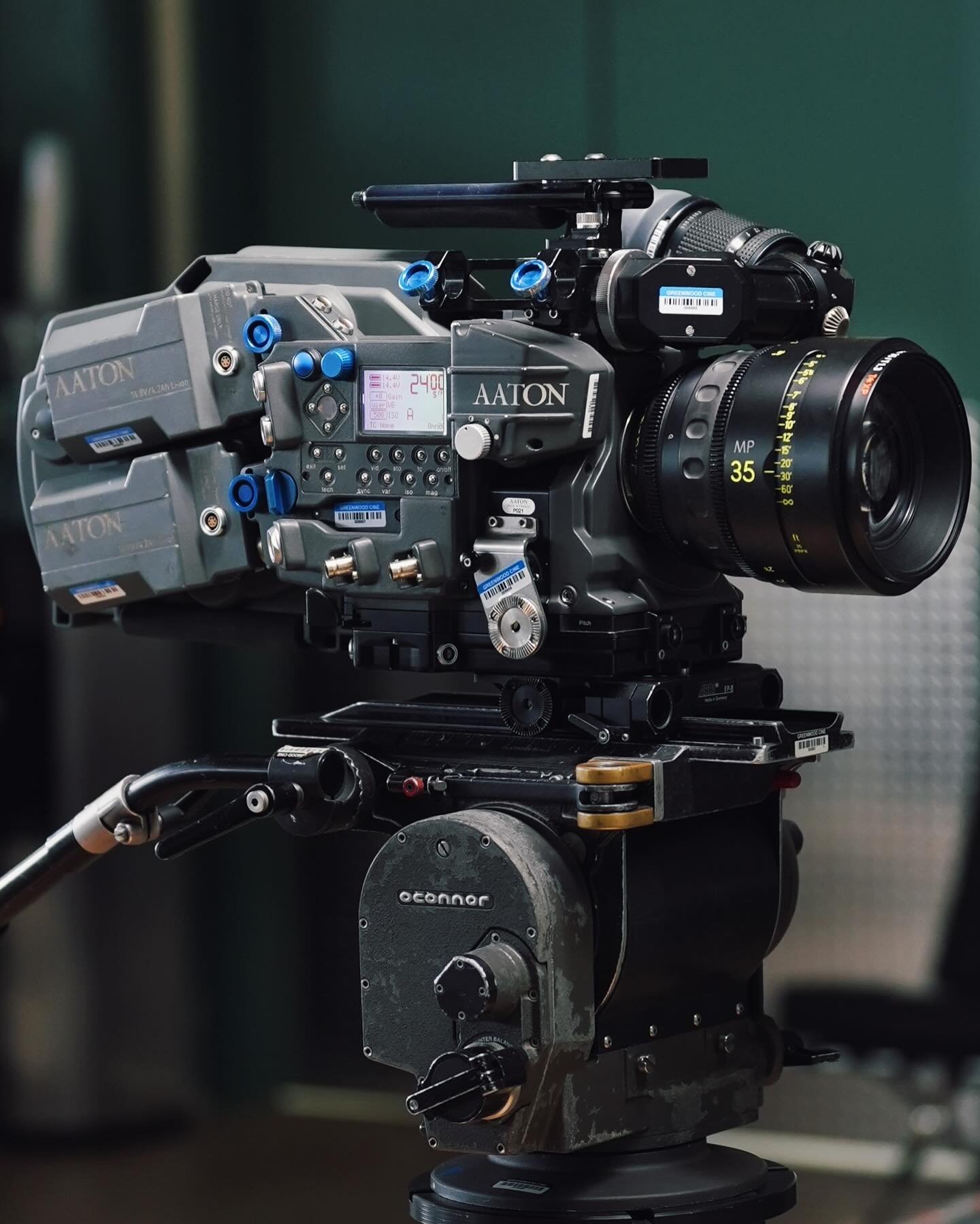 2-PERF and 3-PERF AATON PENELOPES 🎞️🎞️🎞️

The first 35mm motion picture camera designed as a switchable Techniscope 2-Perf to 3-Perf 1.78:1 is here to stay in NYC. Greenwood Cine is proud to announce that we have two Penelopes with 2-Perf and 3-Pe