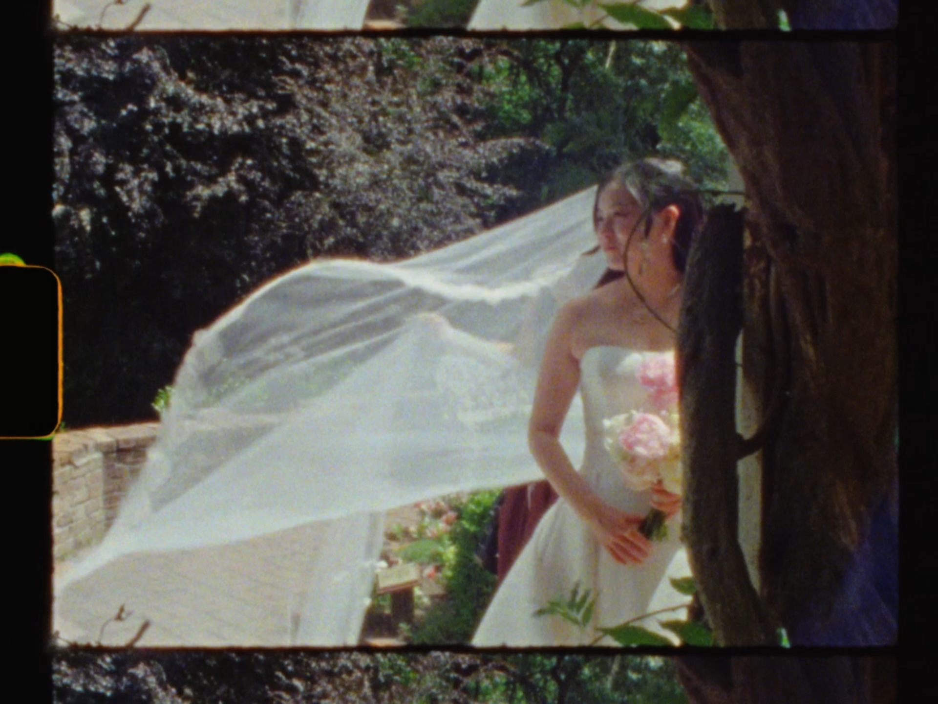 Lakewold Gardens Super8 Wedding Film5.png