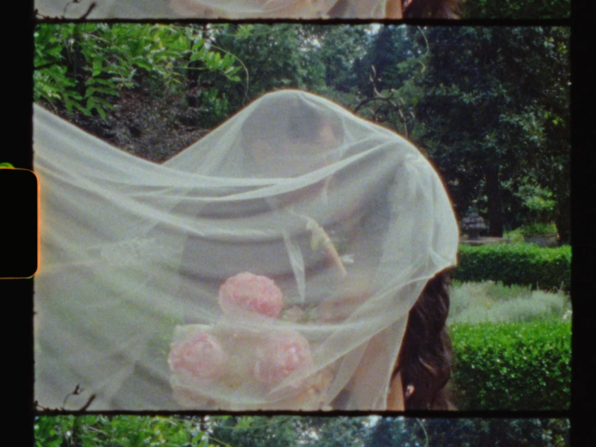 Lakewold Gardens Super8 Wedding Film7.png