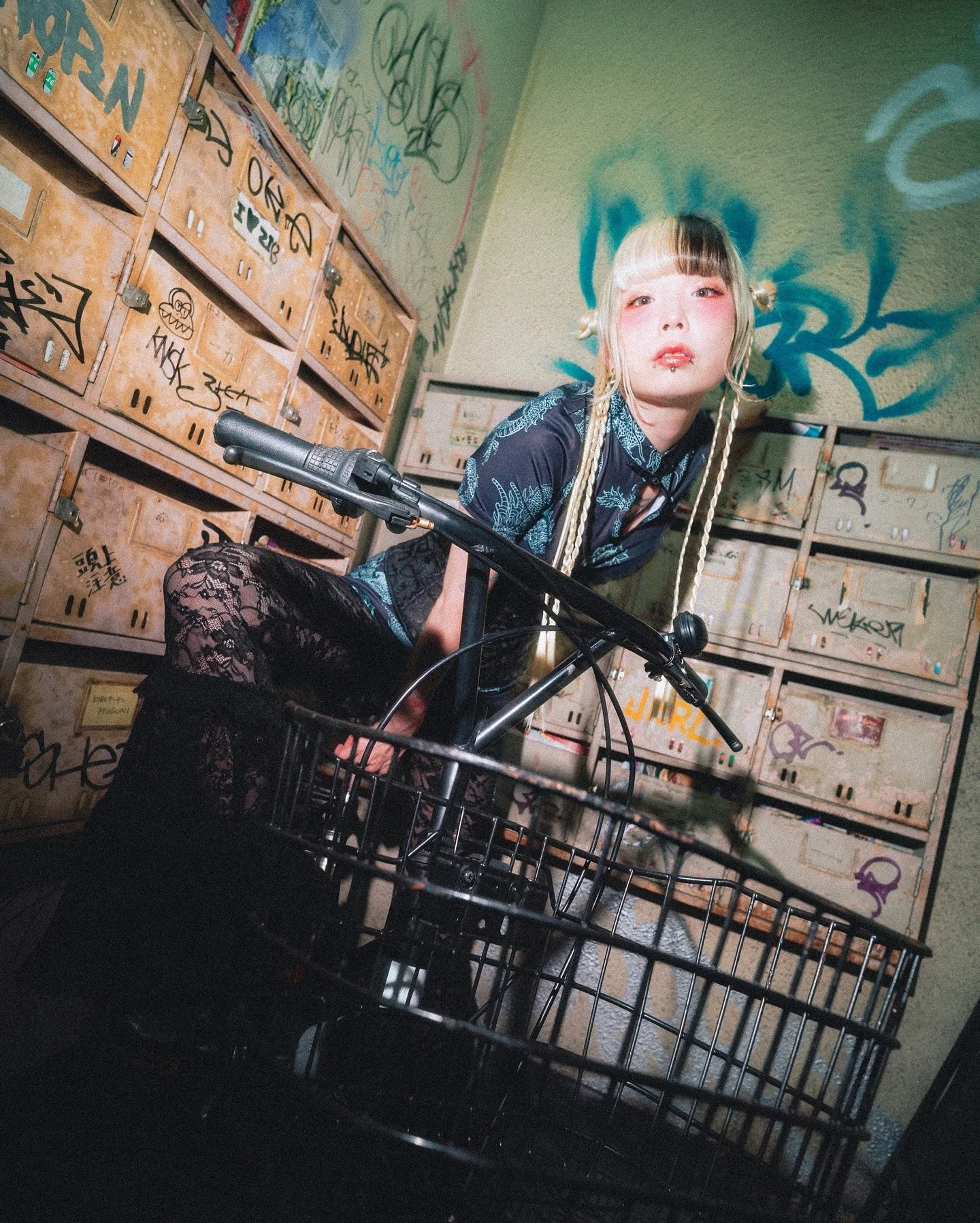 Bend the frame⁣
Straight fire 🔥⁣
⁣
Part 2 of Osaka city off camera flash portraits on fisheye with the&nbsp;@godox_global&nbsp;V860ii flash ⁣
⠀⁣⁣⁣⁣⁣
&mdash;&mdash;&mdash;&mdash;&mdash;&mdash;&mdash;&mdash;&mdash;&mdash;&mdash;&mdash;&mdash;&mdash;&m