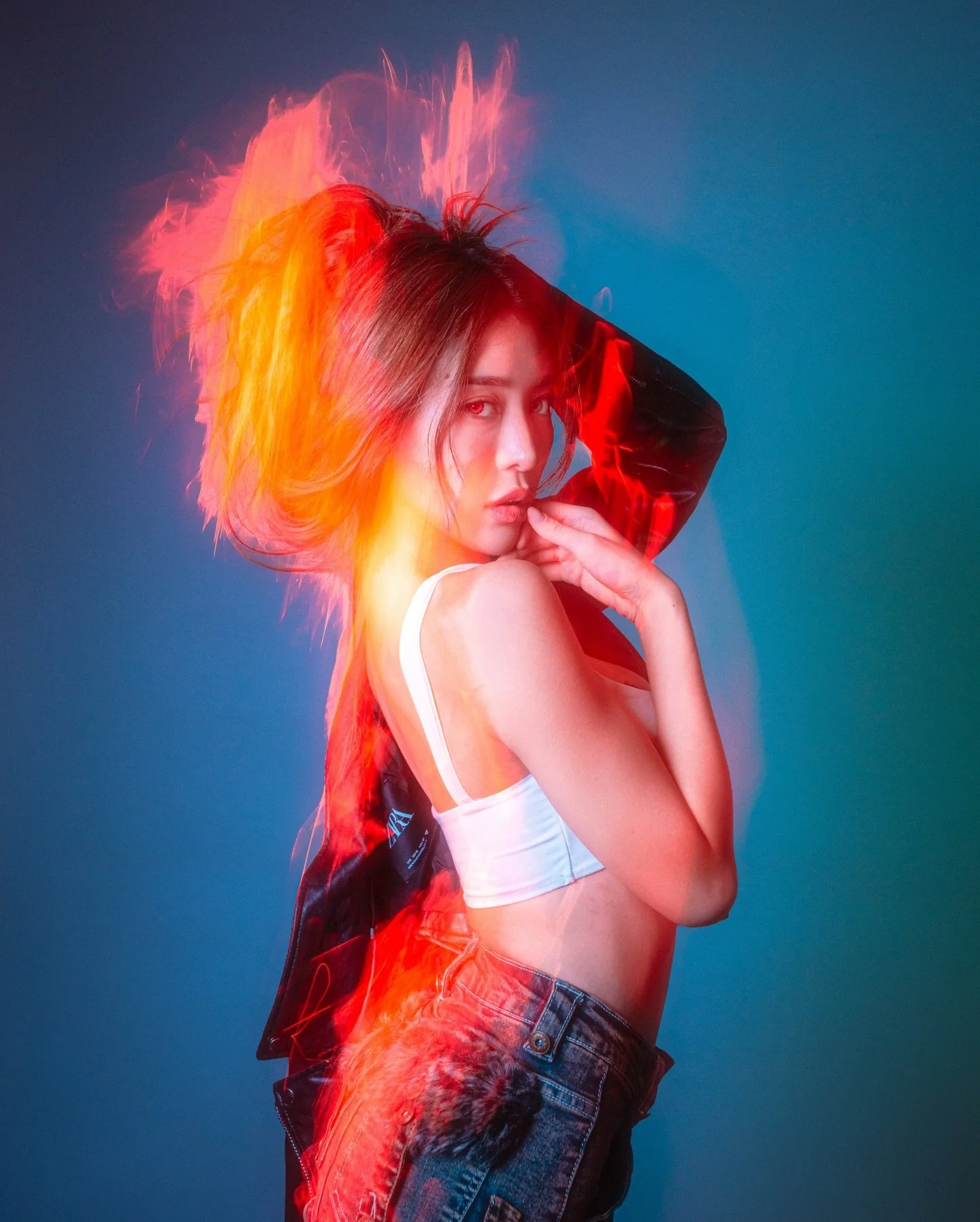 Fire, walk with me 🔥&thinsp;
&thinsp;&thinsp;⁣⁣&thinsp;
&mdash;&mdash;&mdash;&mdash;&mdash;&mdash;&mdash;-&mdash;⠀⠀⠀&thinsp;&thinsp;⁣⁣&thinsp;
⠀⠀⠀&thinsp;&thinsp;⁣⁣&thinsp;
@sonyalpha&nbsp;A7 IV⠀⠀&thinsp;&thinsp;⁣⁣&thinsp;
@sonyalpha&nbsp;24-70mm 2.