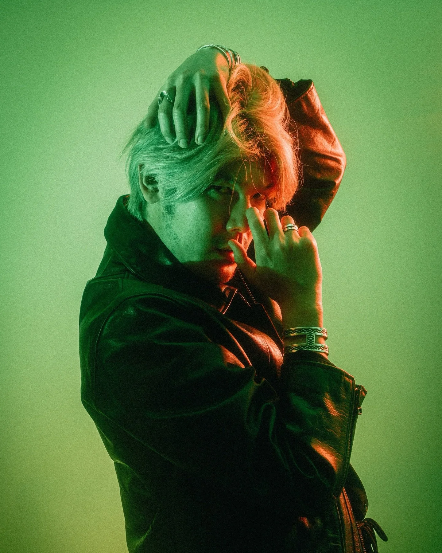 AURA (Ultra Slowed + Reverb)&thinsp;
&thinsp;
In the studio with the effortlessly cool Ryosuke san a couple of months back experimenting with lights and textures. No AI or photoshop&hellip; all in camera. I feel like it needs to be said nowadays more