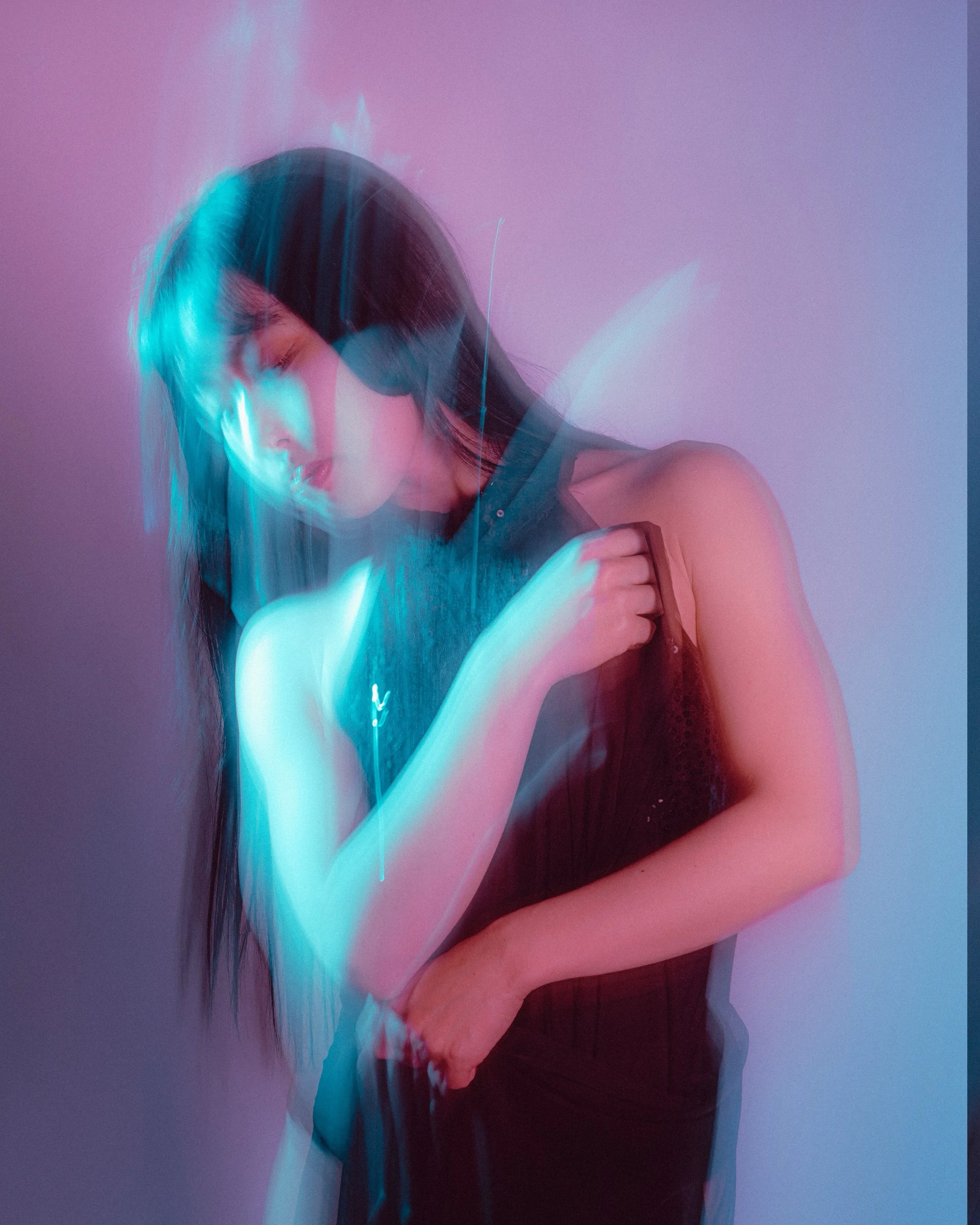 &ldquo;Move with me through the blur &mdash; where feeling speaks louder than form.&rdquo;&thinsp;
⁡&thinsp;&thinsp;
&mdash;&mdash;&mdash;&mdash;&mdash;&mdash;&mdash;&mdash;⠀⁣⁣⁣⁣&thinsp;⁣⁣&thinsp;&thinsp;&thinsp;&thinsp;
&thinsp;&thinsp;&thinsp;
@son