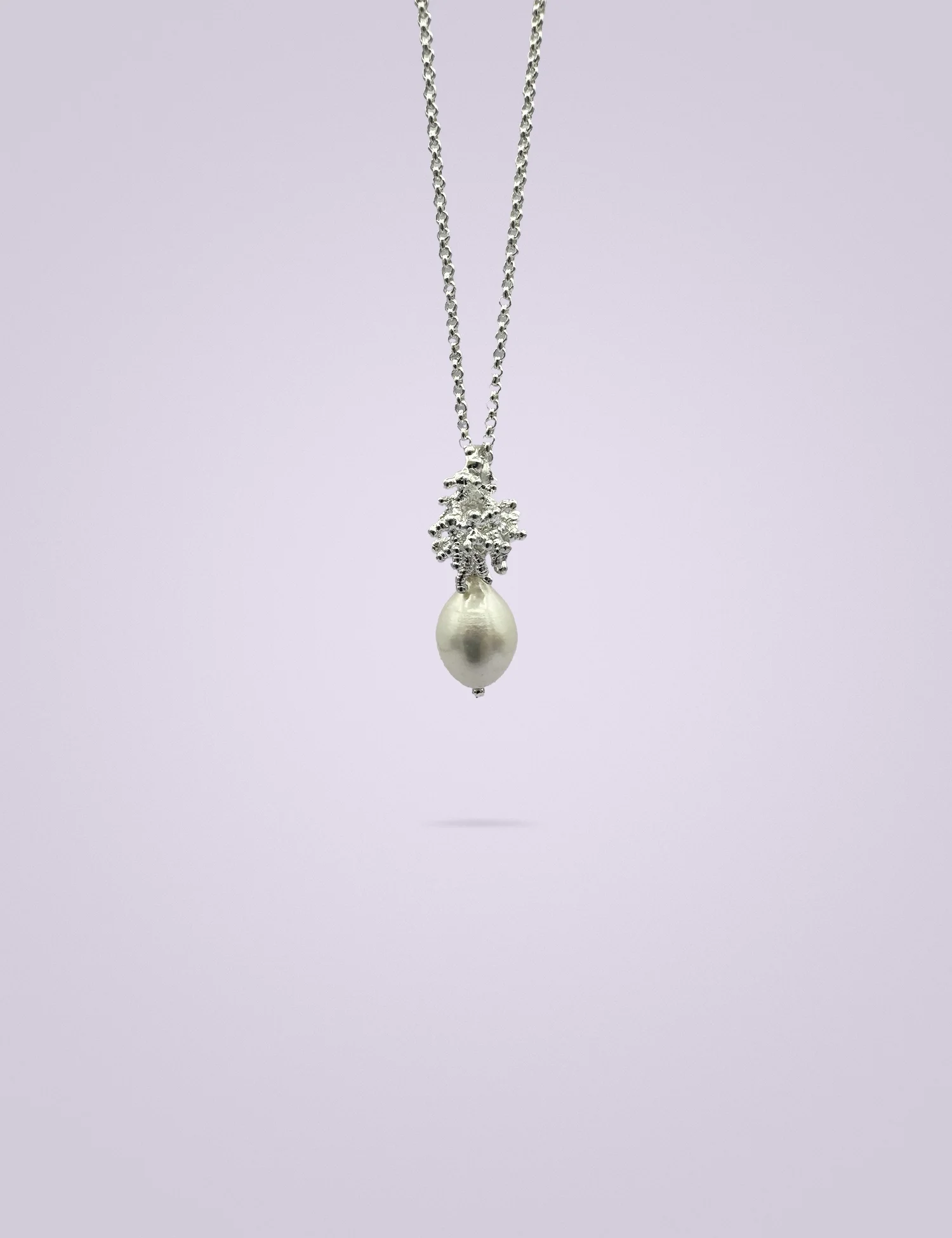 BlueberriesJewelry_SweetDropNecklace_LoverForever_product_web.webp