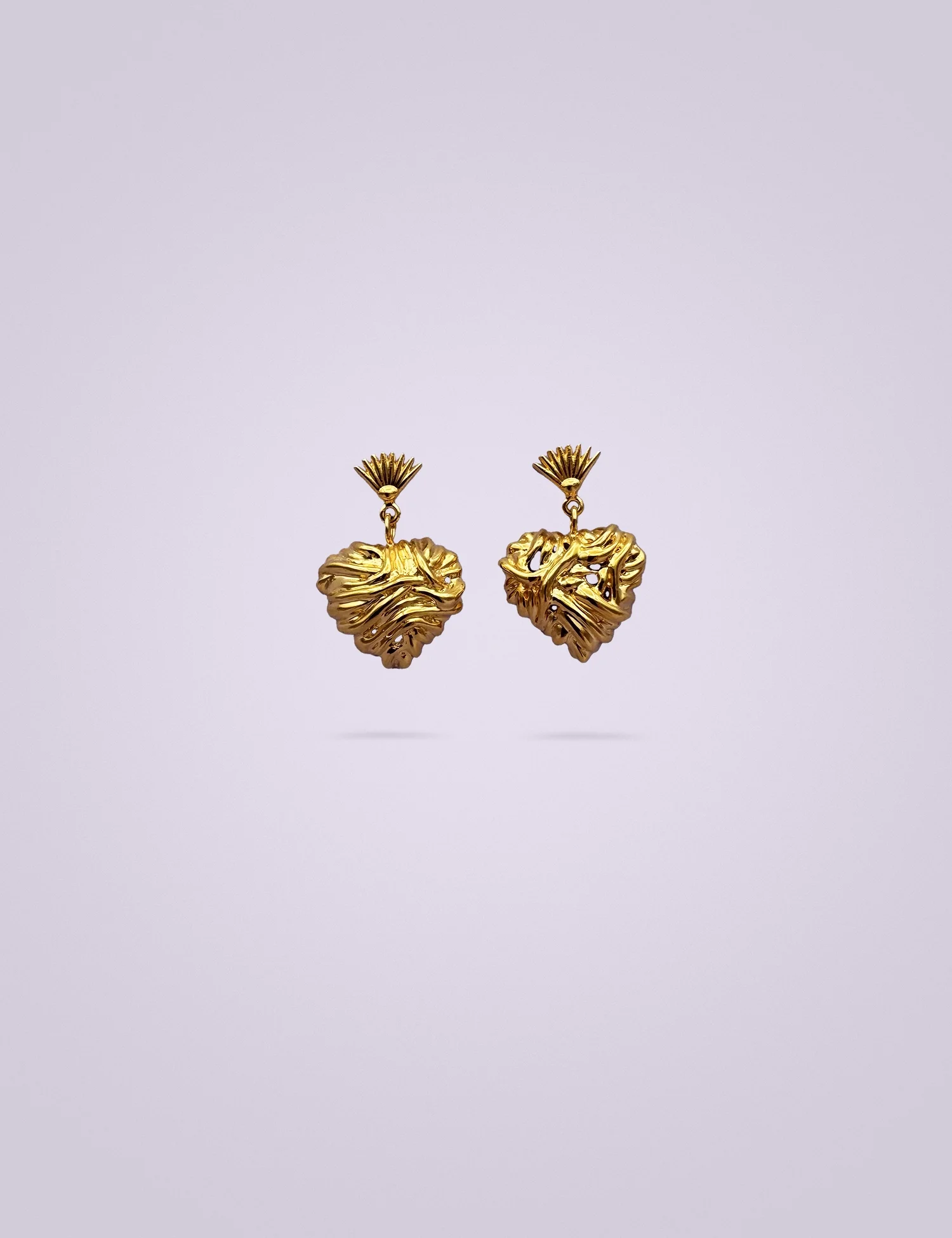 BlueberriesJewelry_CrownedHeartsEarrigns_LoverForever_product_web.webp