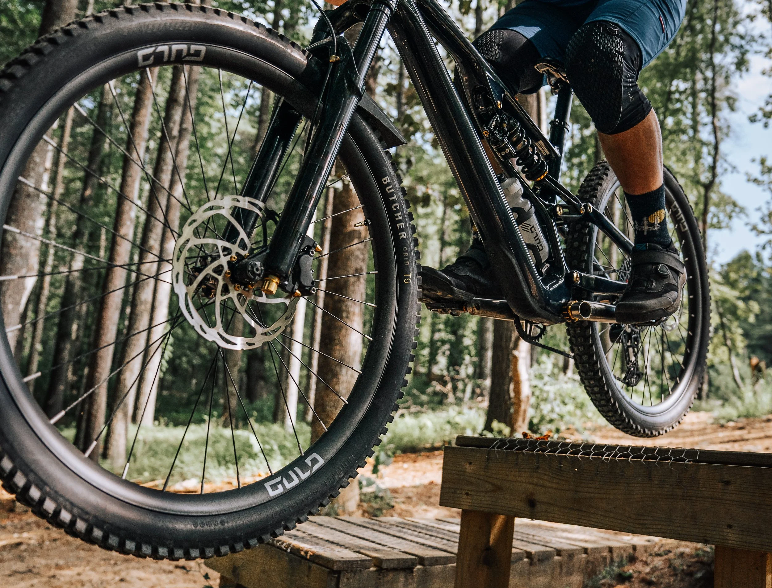 Premium Mountain Bike Suspension Dialing in Action