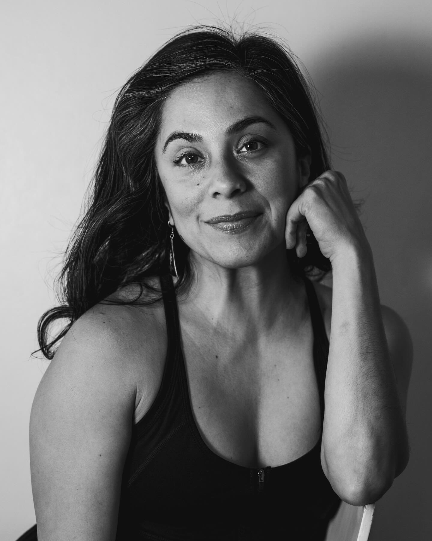 We are SO excited to offer free Yoga En Espa&ntilde;ol classes to our Spanish speaking community on the first Sunday of each month in Northeast, led by Mariyam @vibrantvidawellness. Our first class will take place on June 1st, and all Yoga En Espa&nt