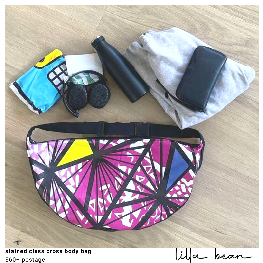 pink cross body bag — Lilla Bean