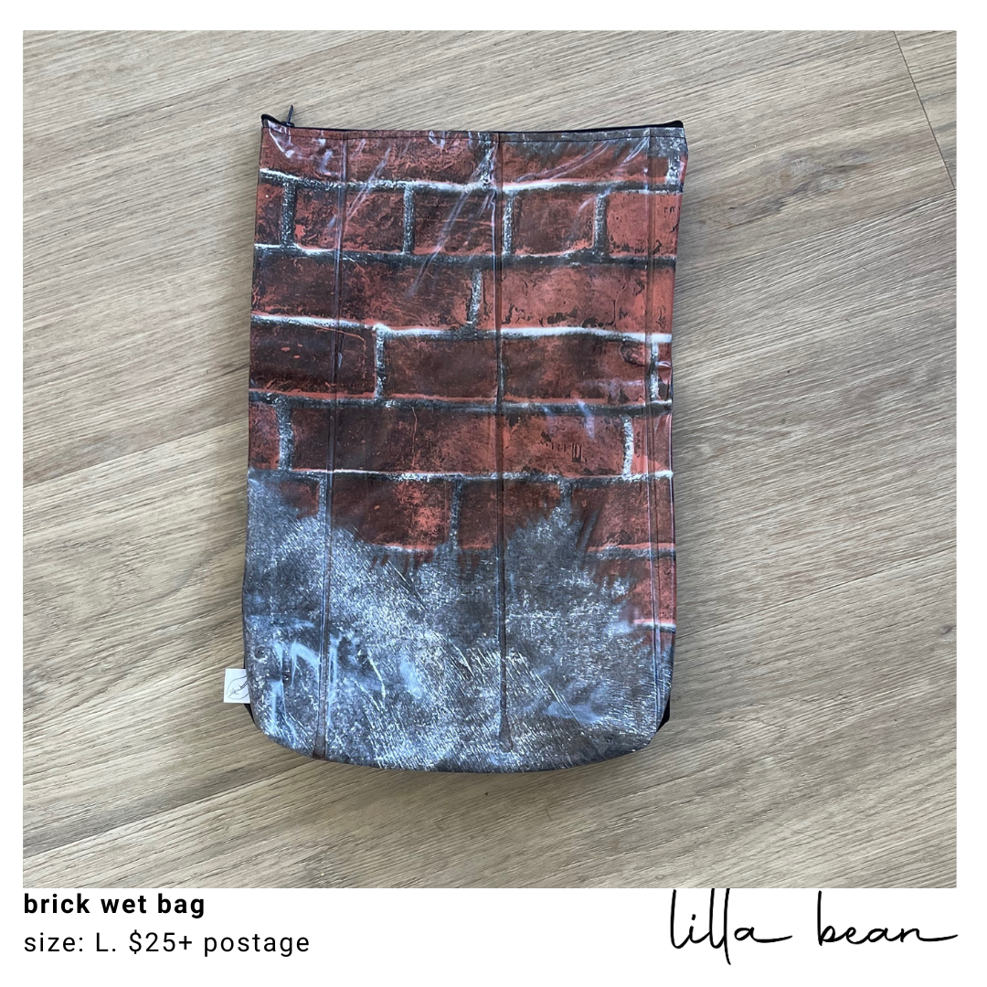 Brick L wet bag