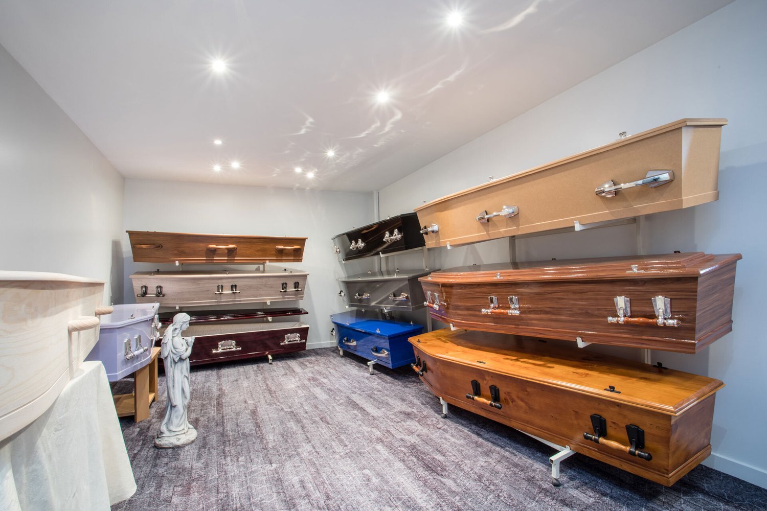Caskets — Avenal Park Funeral Home