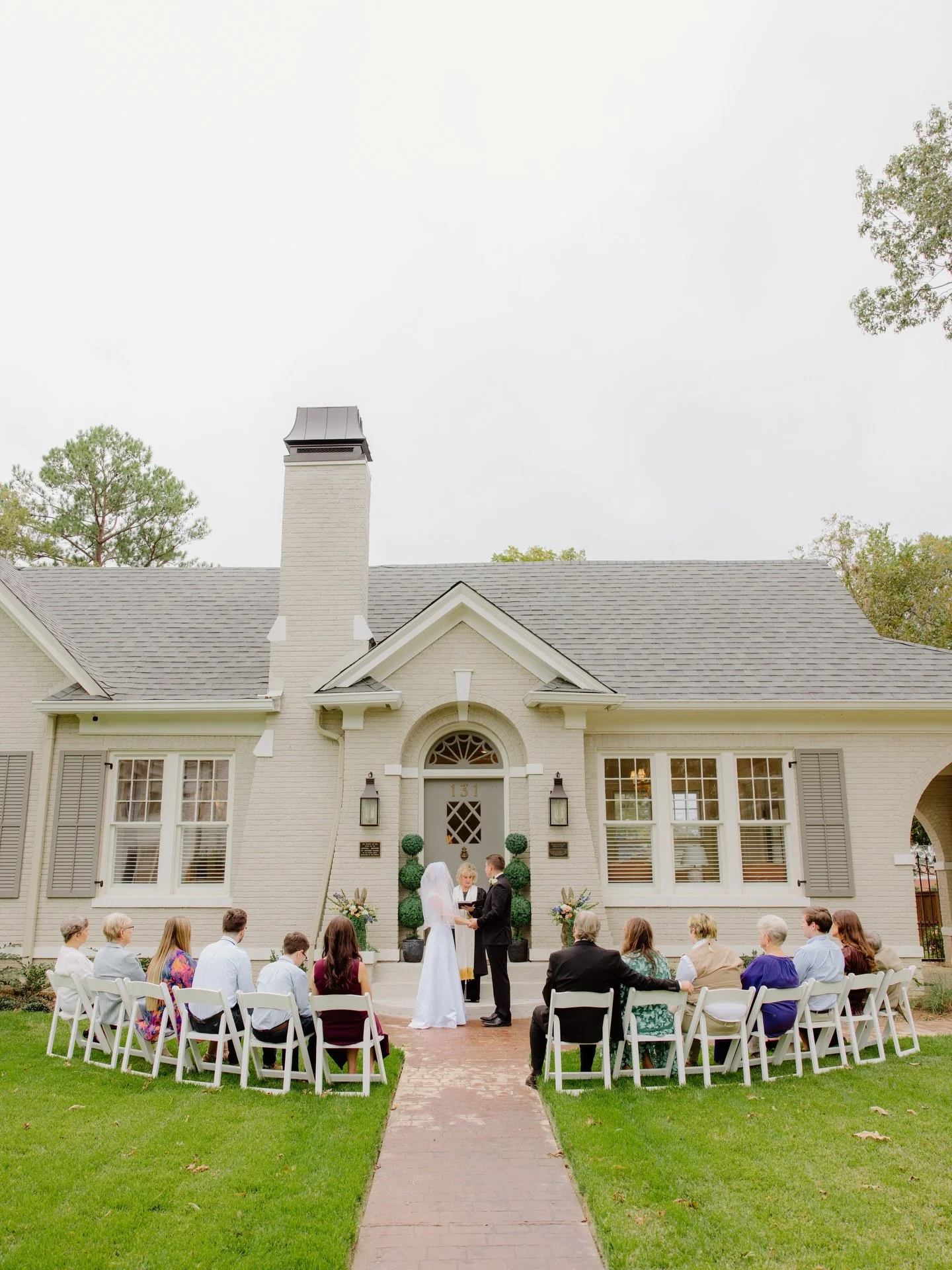 I love the intimate moments that an elopement brings! More elopements for 2026 please💌💍

#wedding #weddingphotography #weddingphotos #photography #documentaryphotography weddingdetails mississippi tennessee smallbusiness southcarolina mississppipho