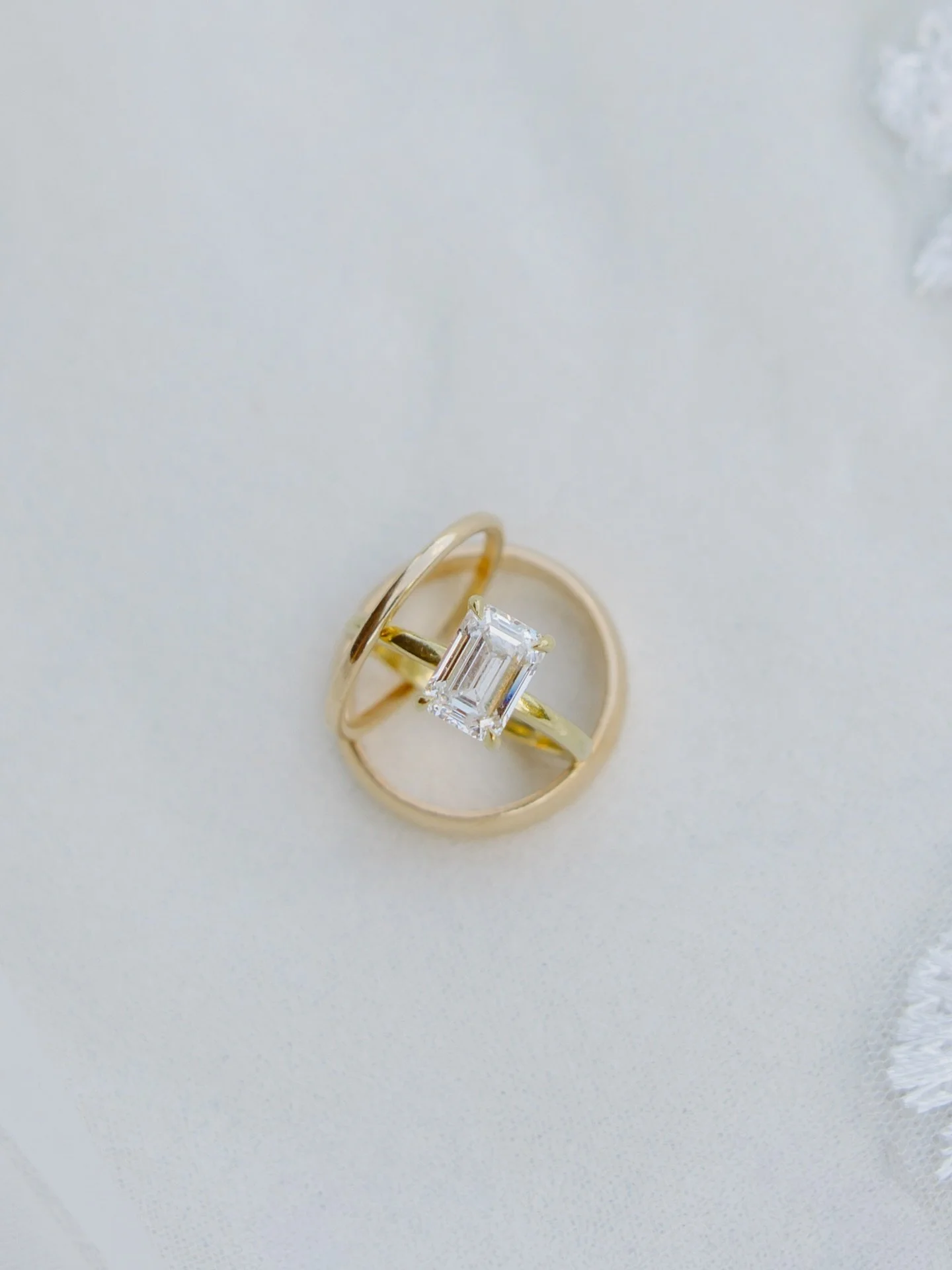 Ring shots are my favorite💍✨🤍

#weddingphoto #weddingphotography #photography #tennessee #mississipi