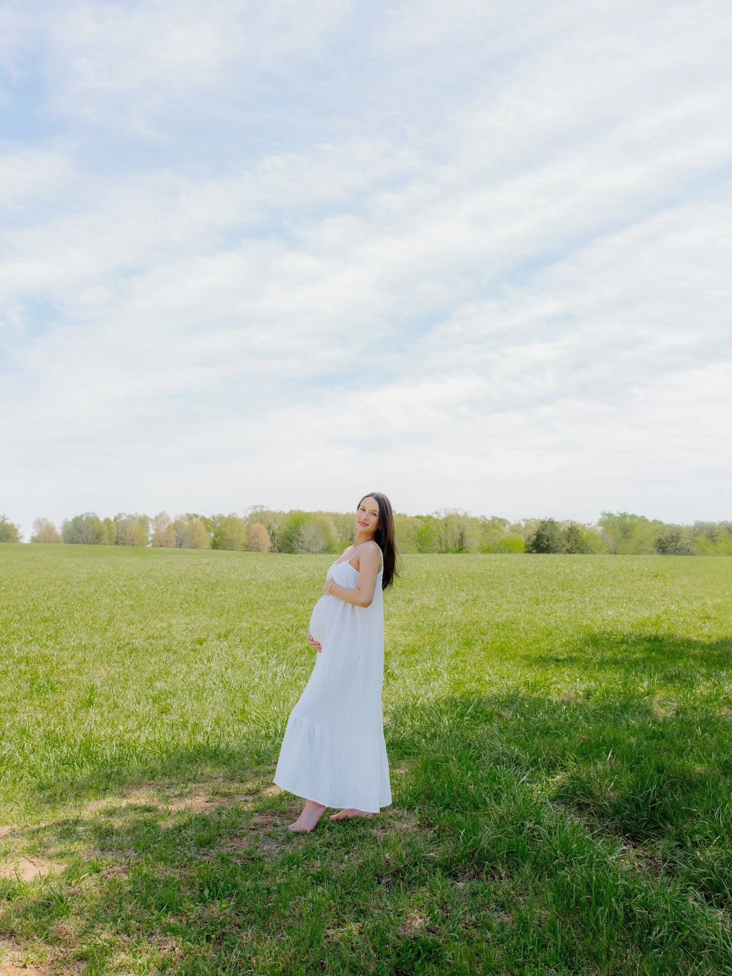 So thankful I got to capture my sweet friend&rsquo;s maternity pictures! Cannot wait for spoil sweet baby Charlotte 🤍