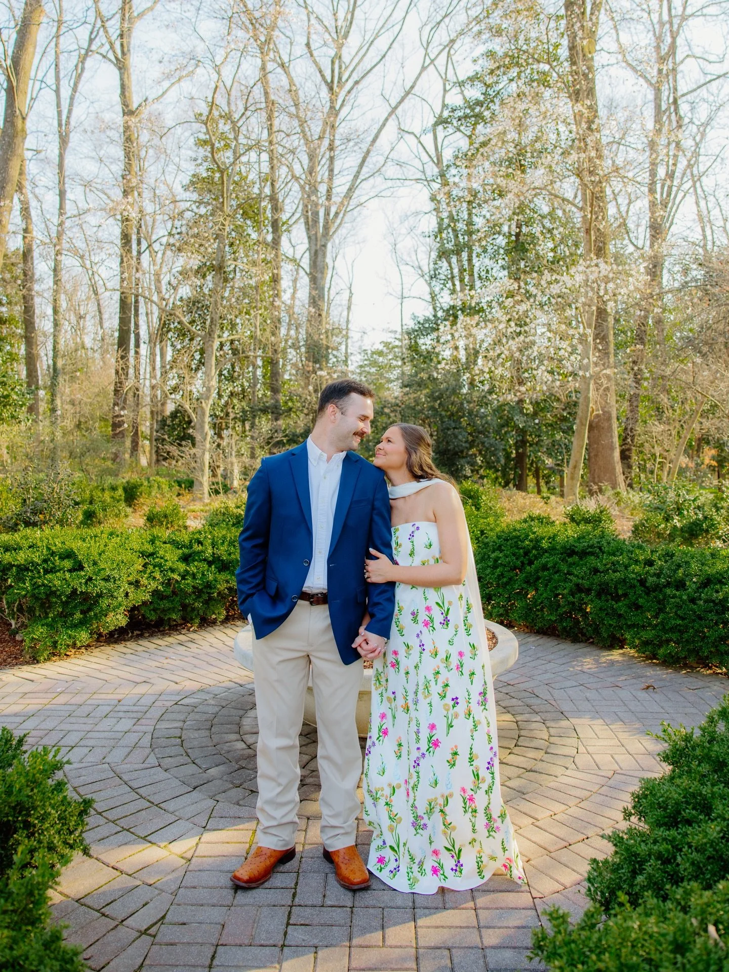I&rsquo;m getting so excited for the weddings I have coming up!! I cannot wait to share all the behind the scenes content! Bring on the summer weddings👏🏼🤍✨