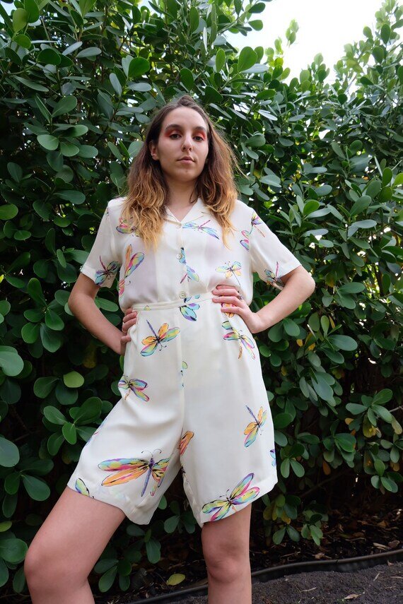 https://i.etsystatic.com/7138456/r/il/8cc662/2907165995/il_570xN.2907165995_hv3z.jpg