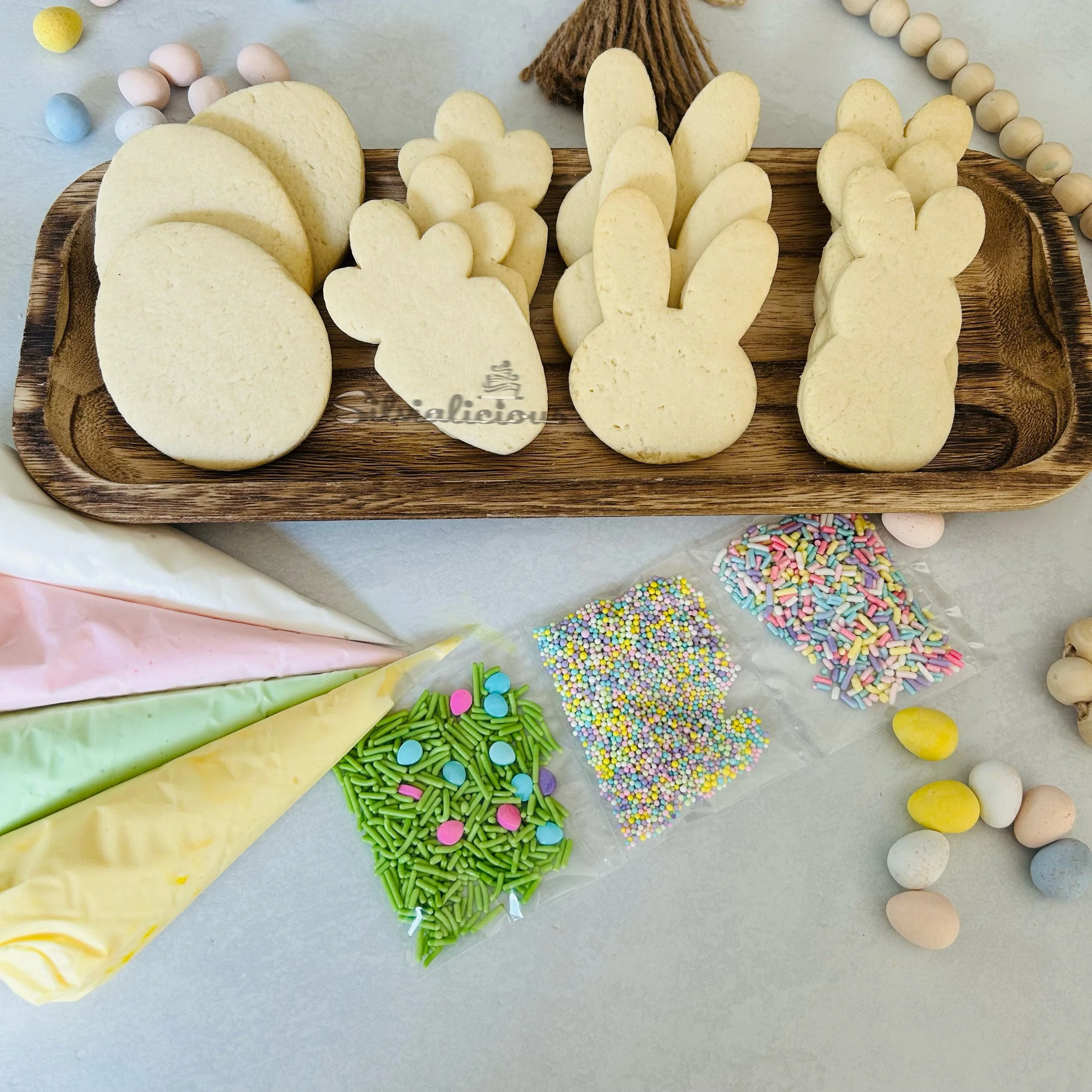EasterCookieDecoratingKit.JPG