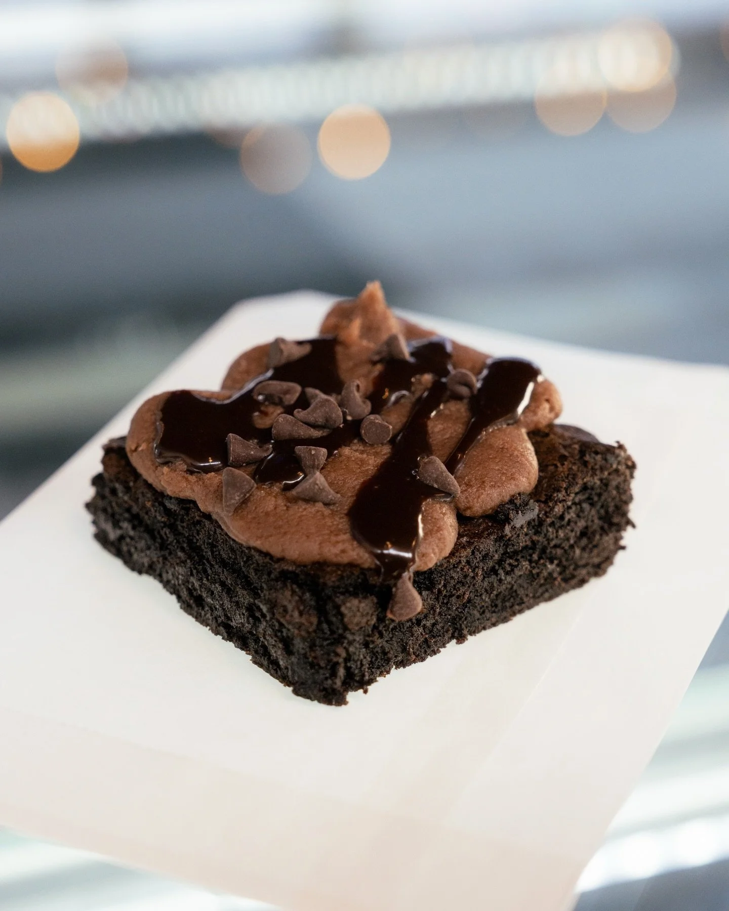 Love chocolate? 🍫 Then why settle for plain old boxed brownies? Make your chocolate dreams a reality with one of our Chocolate Lover&rsquo;s Brownies! 

#brownielovers #chocolatelovers #cbusfoodies