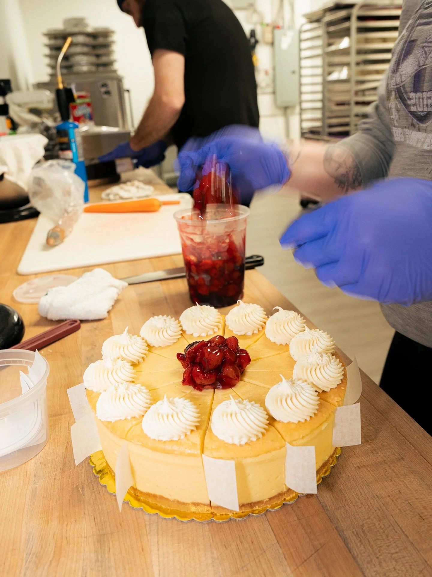 🍒 Cherries on. Worries gone. Sometimes all you need to make it a good day is a bite of something delicious 😋

#cheesecake #cherrytopping #bakeryvibes #foodielove #cbusfoodies