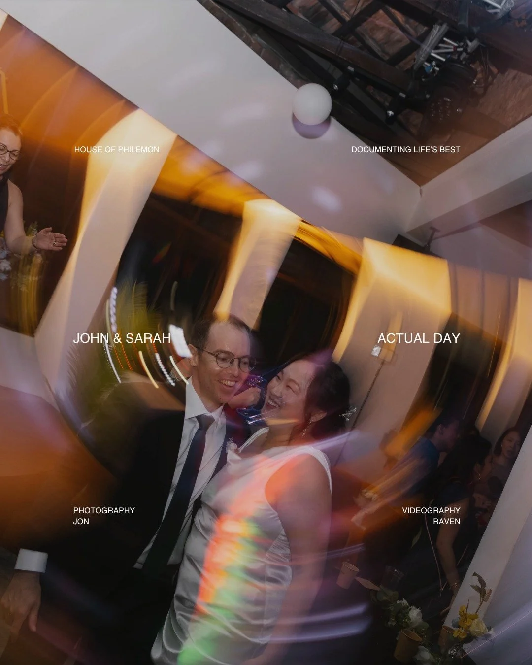 a kiss, a laugh, a hand finding a waist in the noise. 
soft light, warm blur, everything moving at once. 

@sarahfrancy @johnnyfitz_99

florals: @lydialow
venue: @happen.sg

#singaporewedding #sgwedding #actualday #weddingday #documentarywedding #can