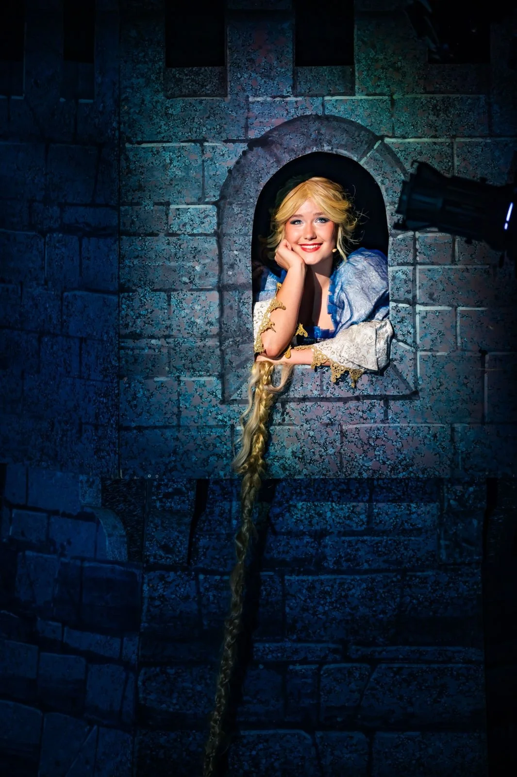 rapunzel-wig-into-the-woods-hair-makeup-theatre-costume