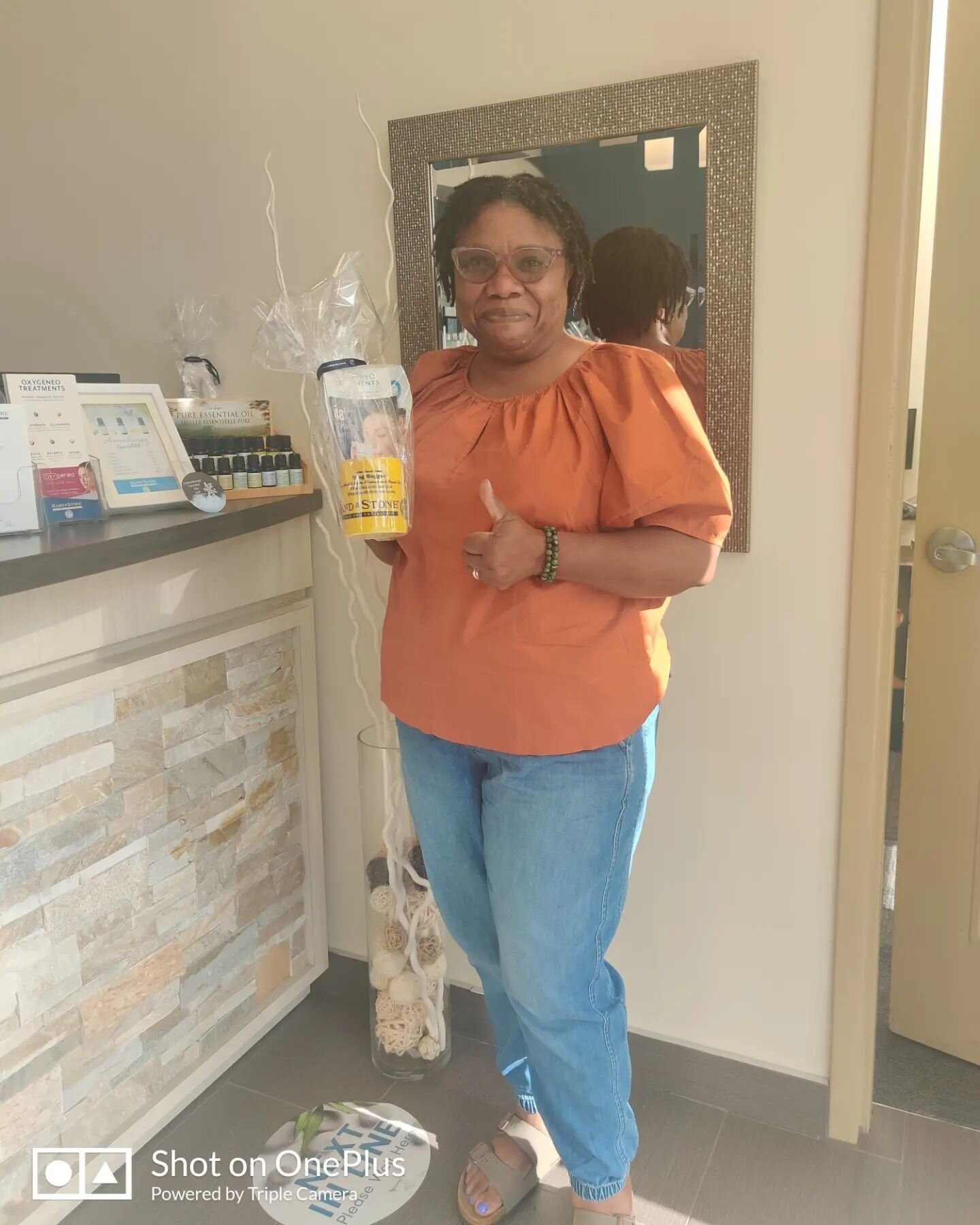 It's getting interesting...
It's my week of pampering and gratitude and celebration.

I got &quot;Mug Hugged&quot; 🤗 Thanks to @handandstoneajax!!! And shout out to Nicole for taking the photos 👍

I am in celebration mode all week 💃💃💃💃💃💃💃💃