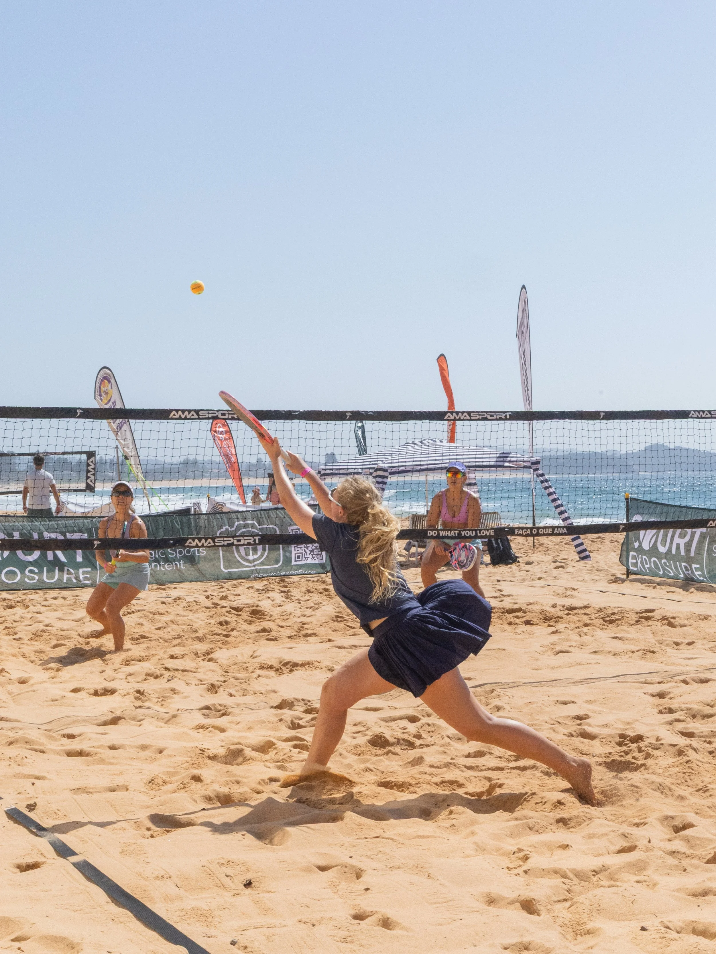 📸 Some of our favourite shots from Day 1 of The Beach Club Collaroy Pro-Am &rsquo;26! 🌊🎾

So many great moments captured on and off the court by @court.exposure !

❤️ Like, share and spread the love!

#CollaroyProAm26 #BeachTennis #SydneyBeachTenn