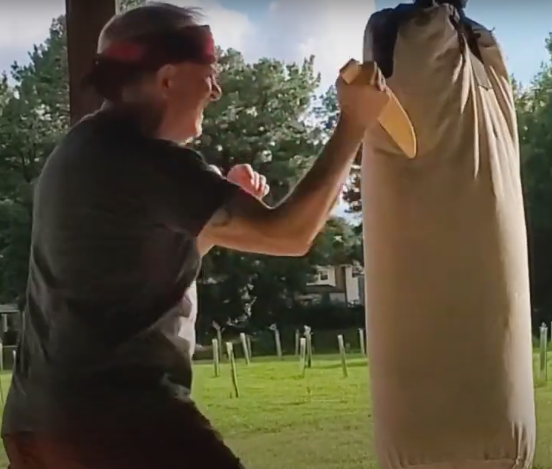 Power Knife heavy bag.png