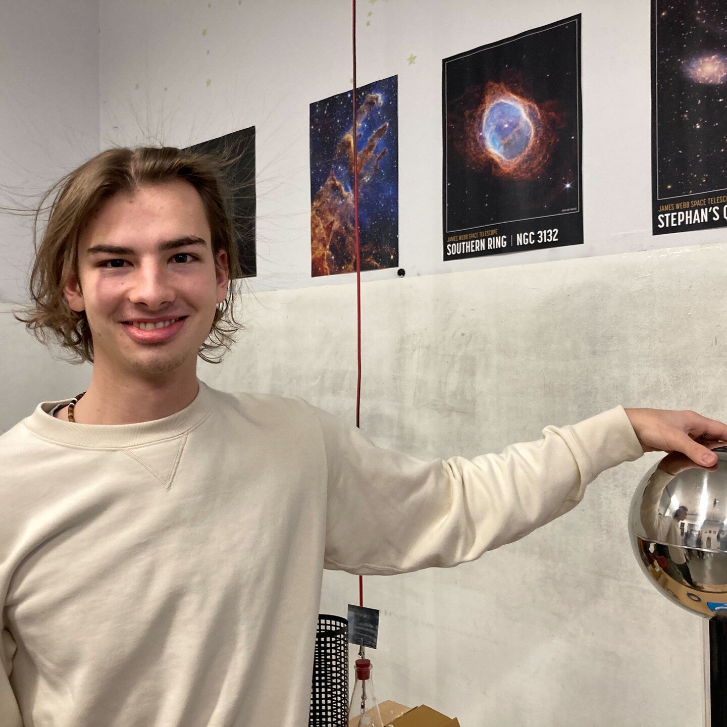 Advanced Physics students exploring high voltage electrostatics was a hair-raising and joyful experience! #science #electricity #students #highschool #vandergraafgenerator #electrons #physics