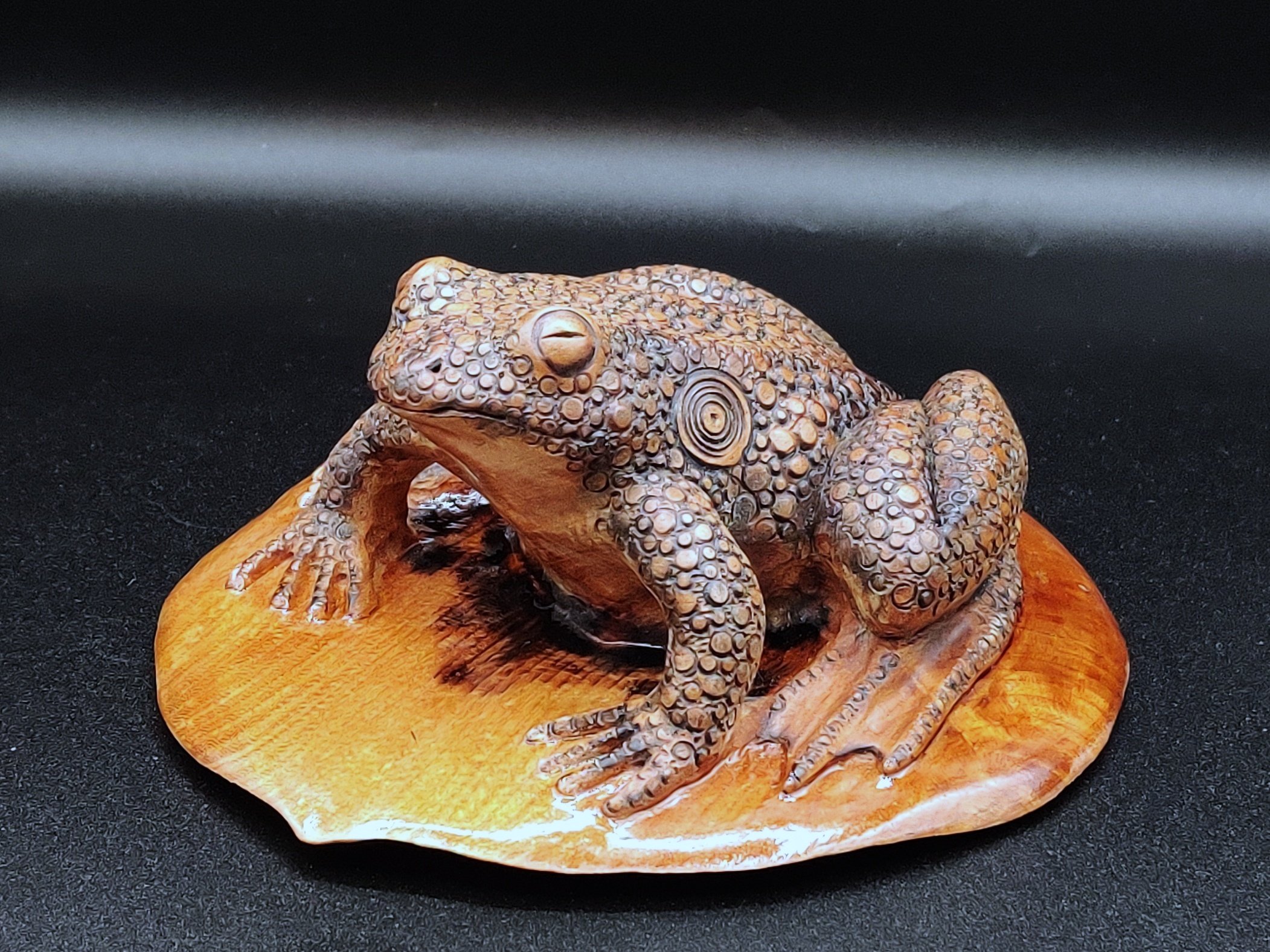Frog on lily pad - one piece in elm