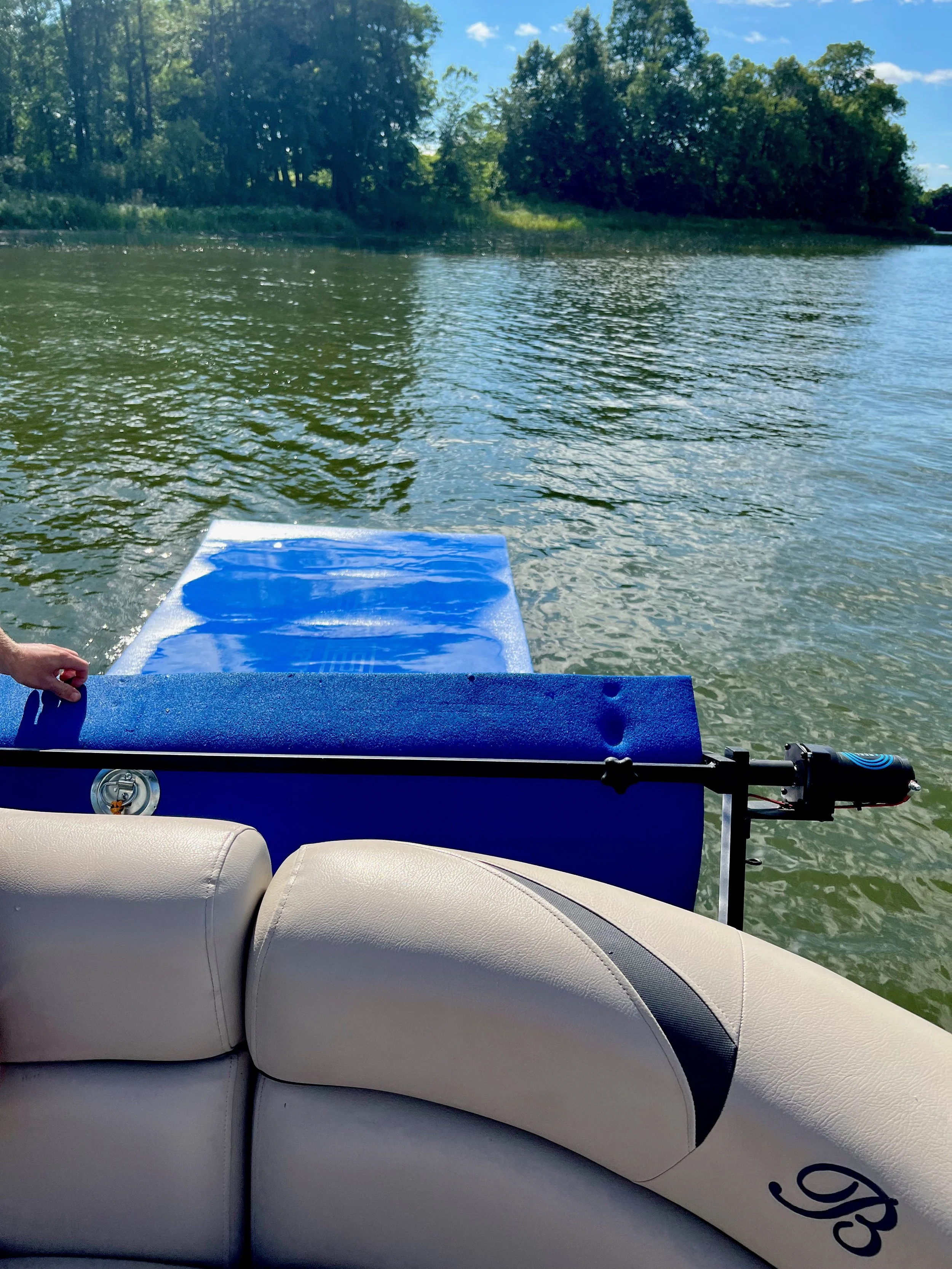 reel deal water mat storage on pontoon