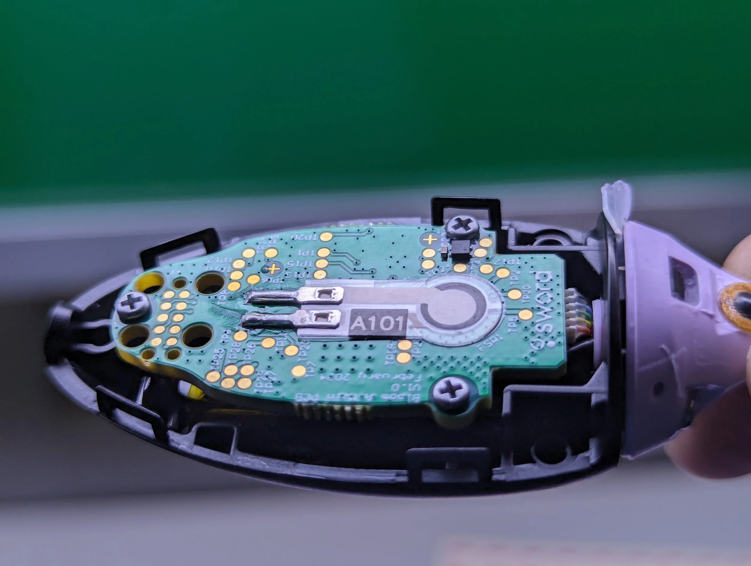 Built the entire hardware team responsible for this design over the course of development, including hardware, software, quality, and manufacturing functions.  From napkin concepts to fully-approved market launch in ~18 months.