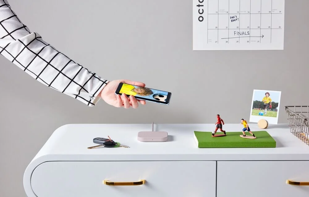 Low_Resolution_JPG-Powered Pad LIFE Lilac Samsung and hand Soccer Mom.jpg
