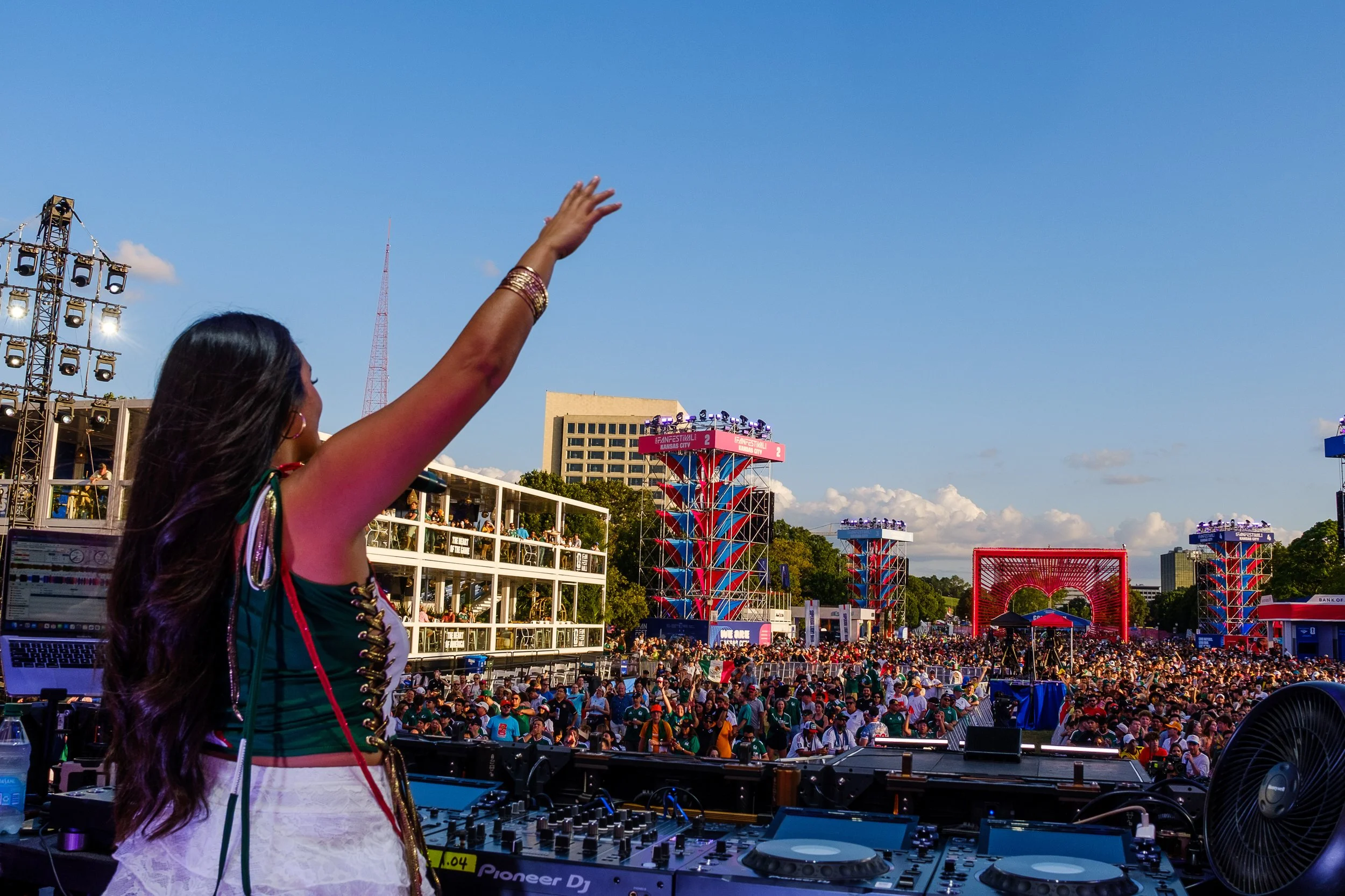 DJ NE$$ x Fan Festival KC