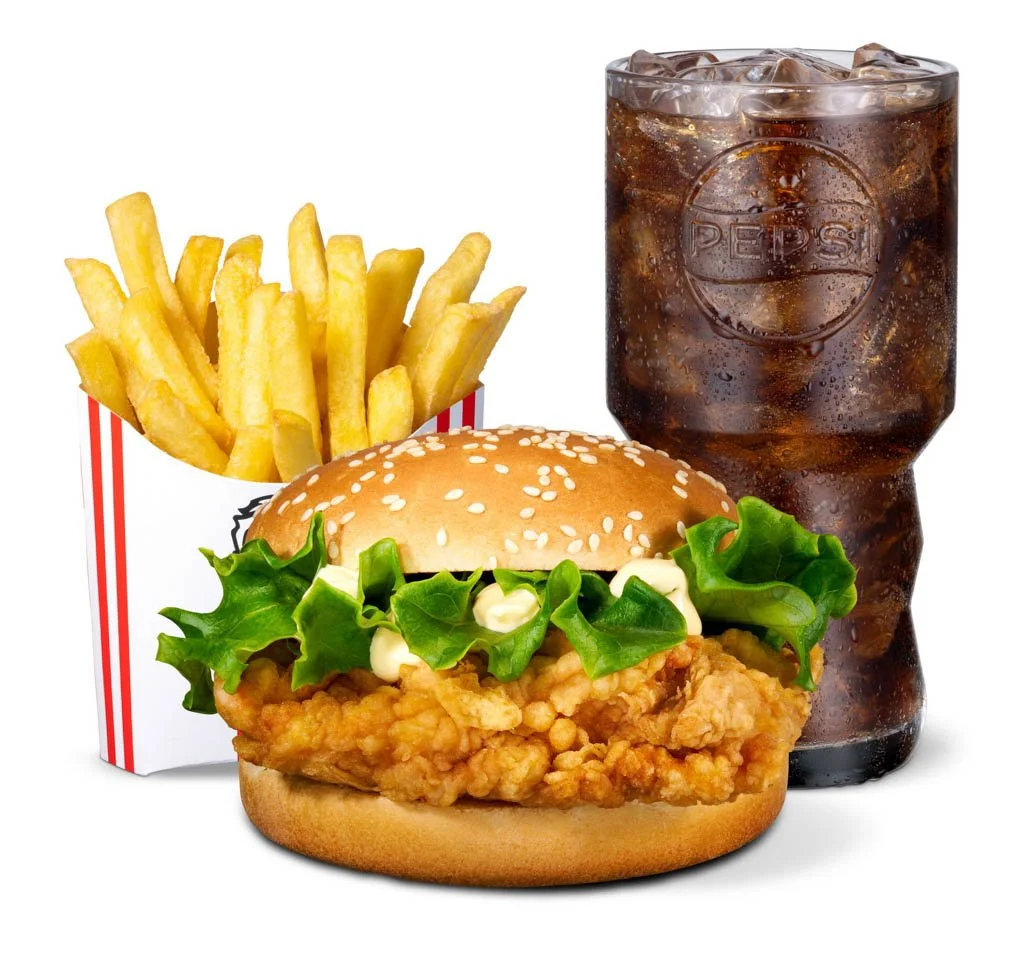 kfc-ateria-kanaburger-ranskalaiset-pepsi-tuotekuva-levalampi-visuals.jpg
