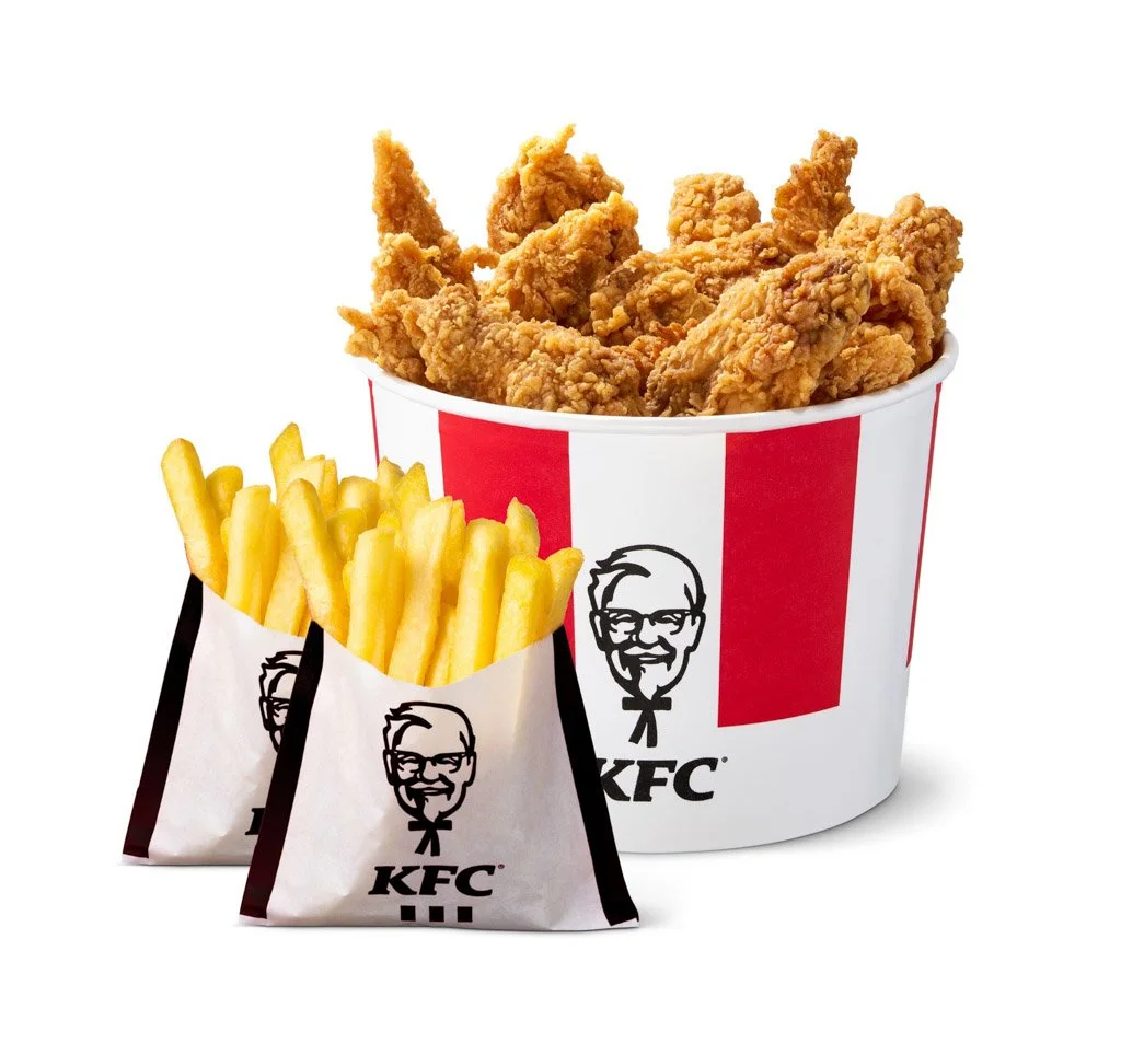 kfc-chicken-bucket-ja-ranskalaiset-tuotekuva-levalampi-visuals.jpg