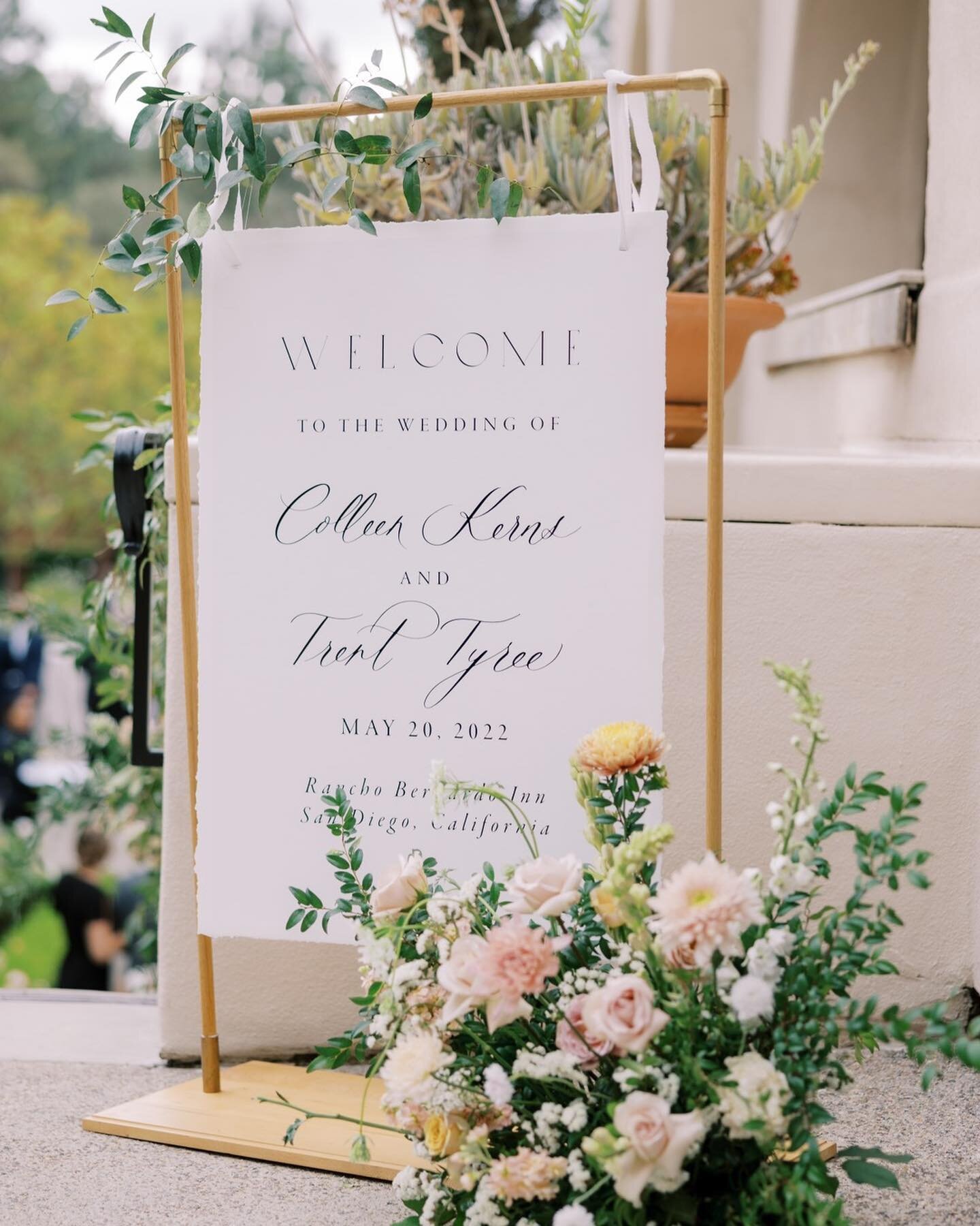 Still not over this beautiful day! 🥰

Swipe ⬅️ to see the flip from ceremony to reception! 

Planning+Design | @blissfullystyledca
Photo | @jennyquicksall
Video | @perfectunionfilms
Florals | @lilyrodenfloralstudio
Venue | @ranchobernardoinn
Rentals