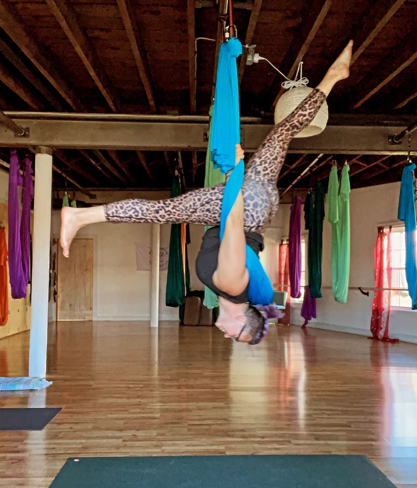 May Special
Weekday private sessions 1:1 or 1:2 
$75/$100
Link on the website, DM or email &amp; connect with a great teacher like
@aliciamjeffords pictured
Alicia teaches Tuesday &amp; may be available on other days too! 

Aerial or non aerial Yoga 