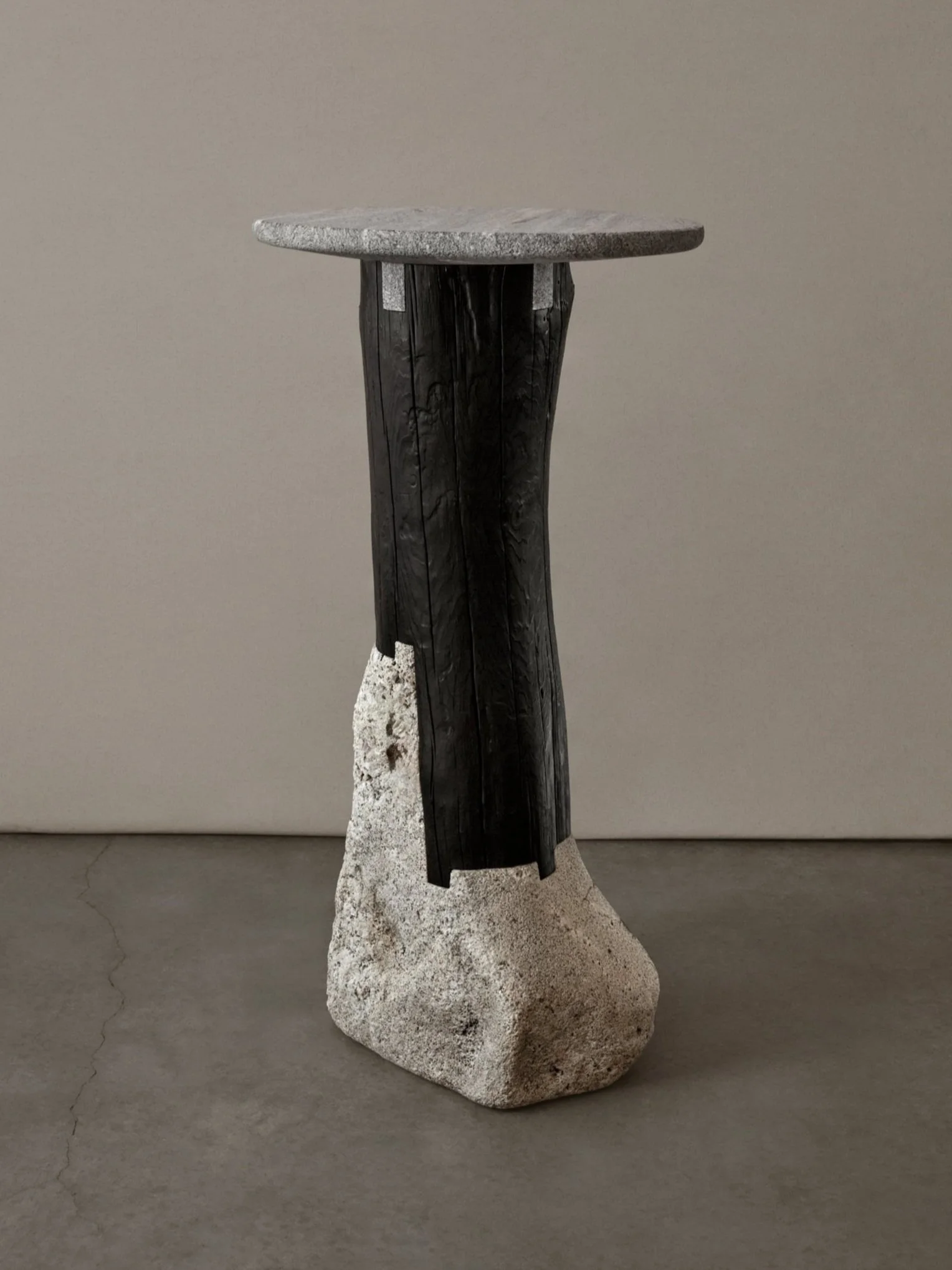 Jana Table
