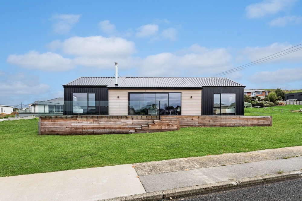 Beach Days & Relaxing Stays