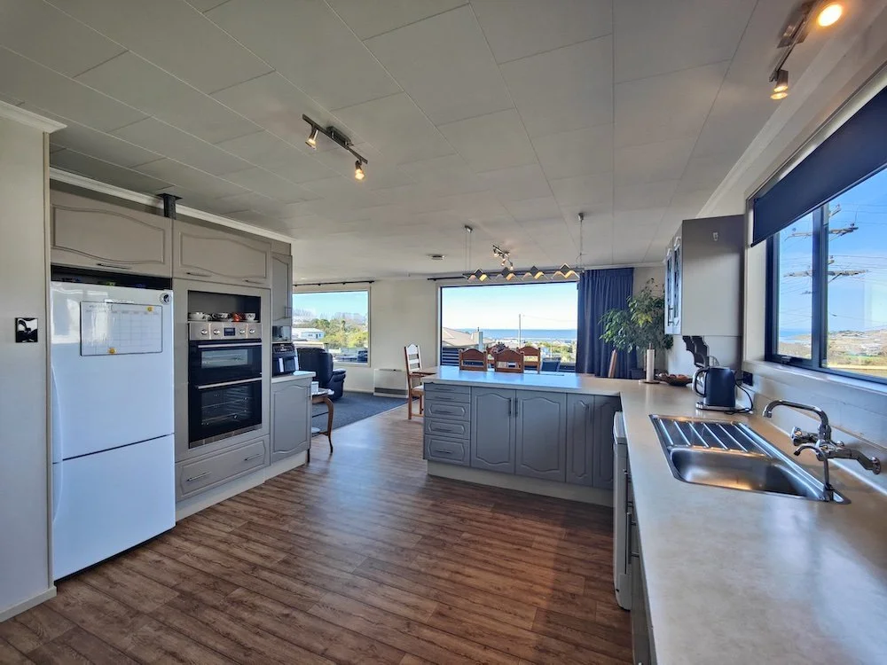 Korimako Sea View Sanctuary