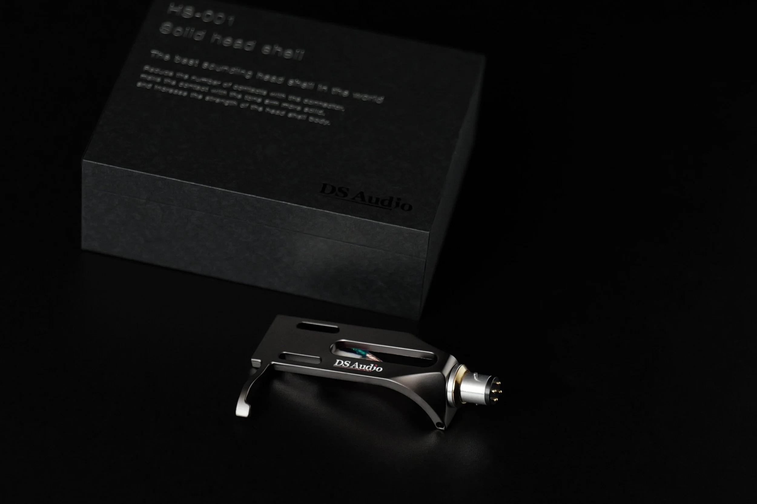 Premium DS Audio HS-001 headshell with ultra duralumin body