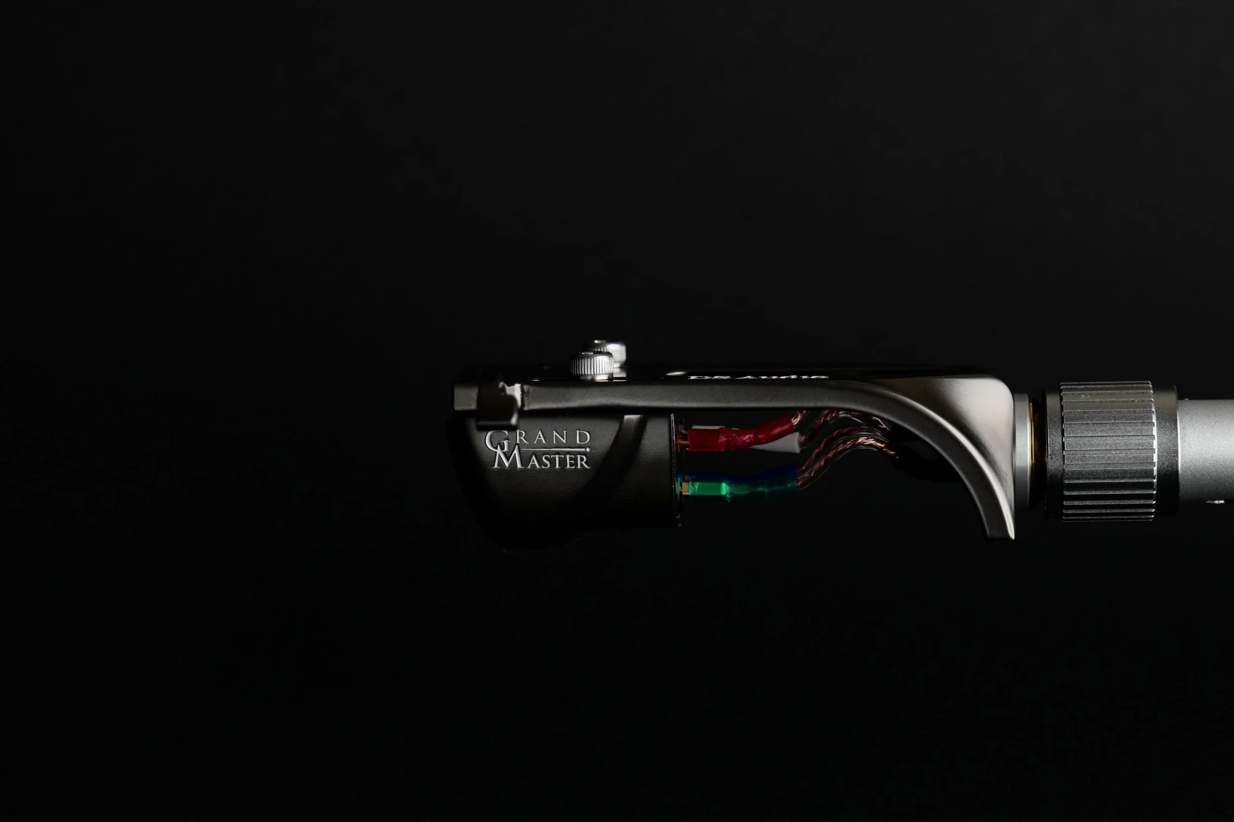 DS Audio Grand Master flagship optical phono cartridge
