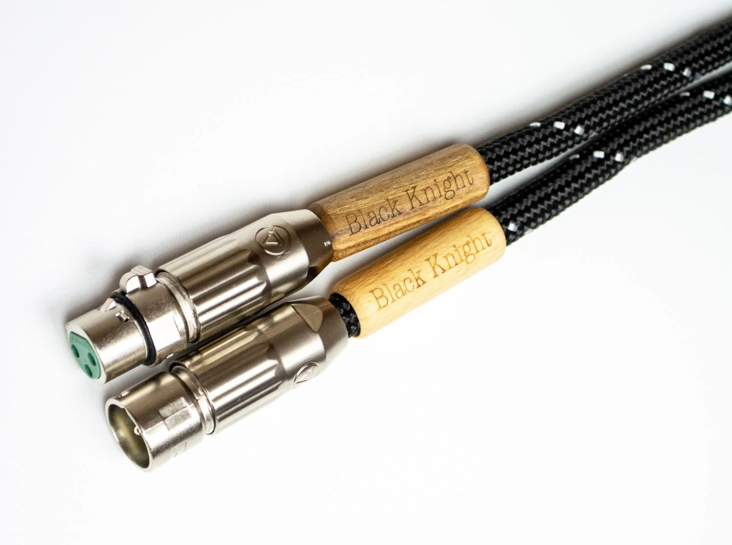 Gekko Cables Black Knight Analogue Interconnect XLR3.jpg