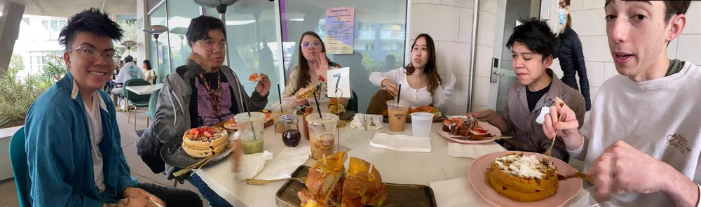  cool panorama of brunch 